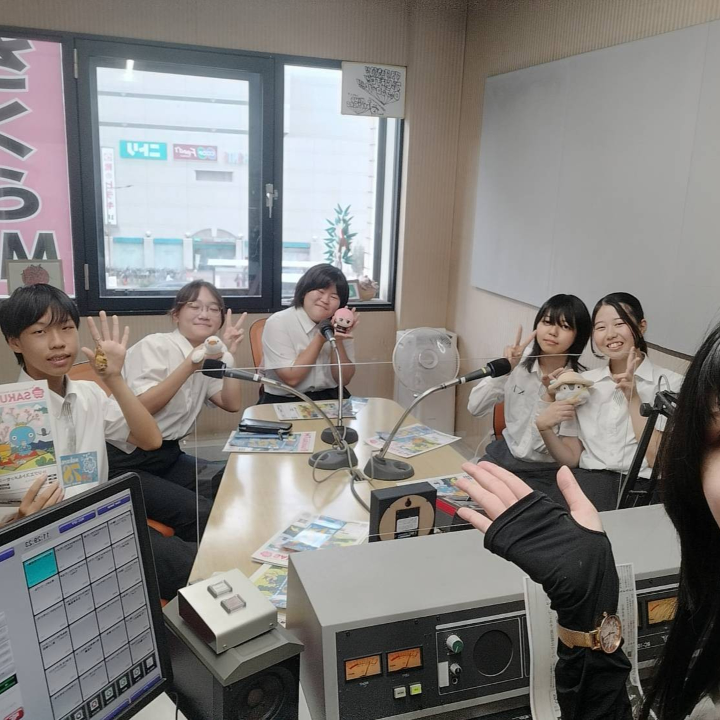#21 「兵庫県立鳴尾高等学校」 ハイスクール・サウンドポートPodcast版 #鳴尾高校 #高校生 #高校放送部 #放送部 #放送部ラジオ #中村七海 episode artwork