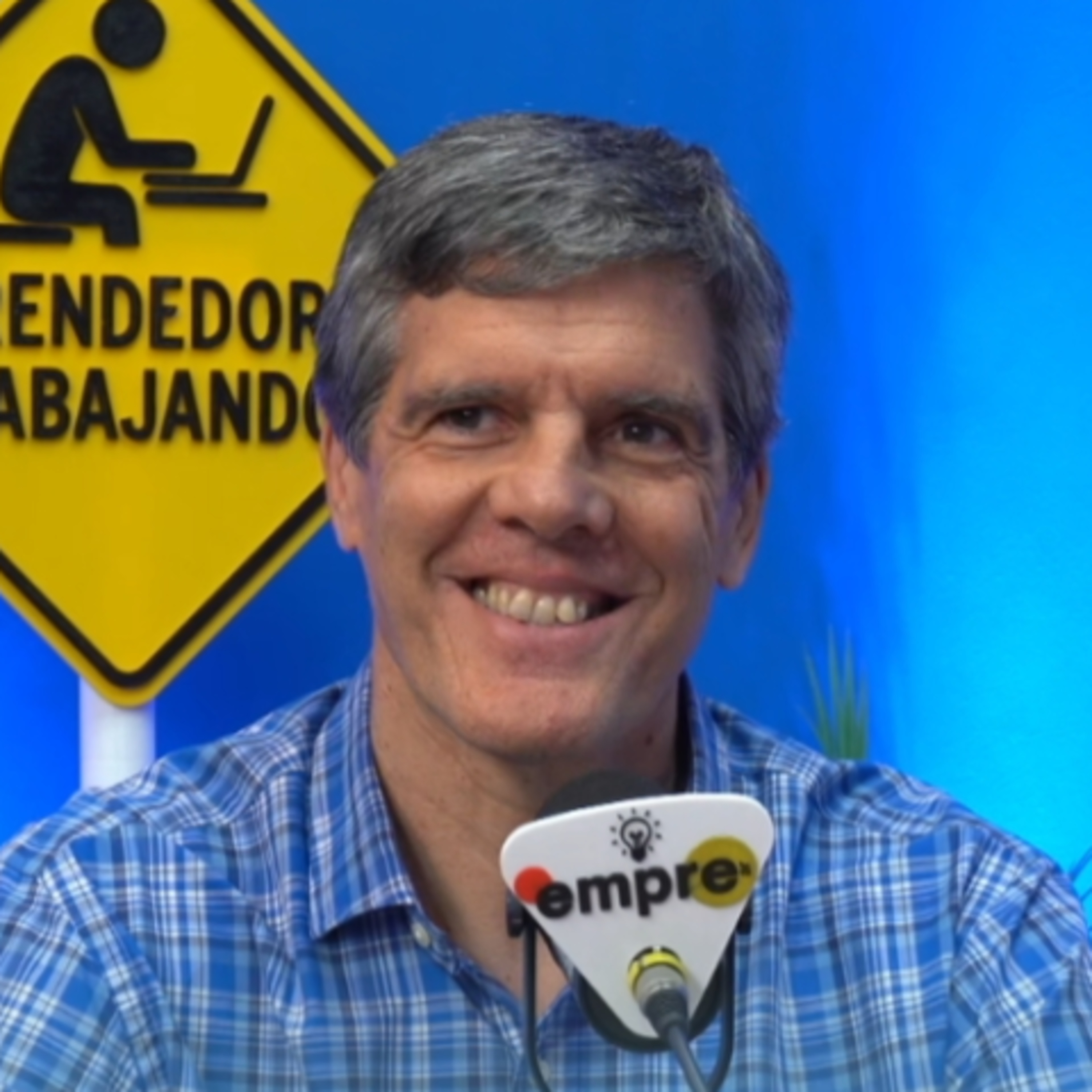 El padre de la criatura: De la banca Internacional al boom Inmobiliario episode artwork