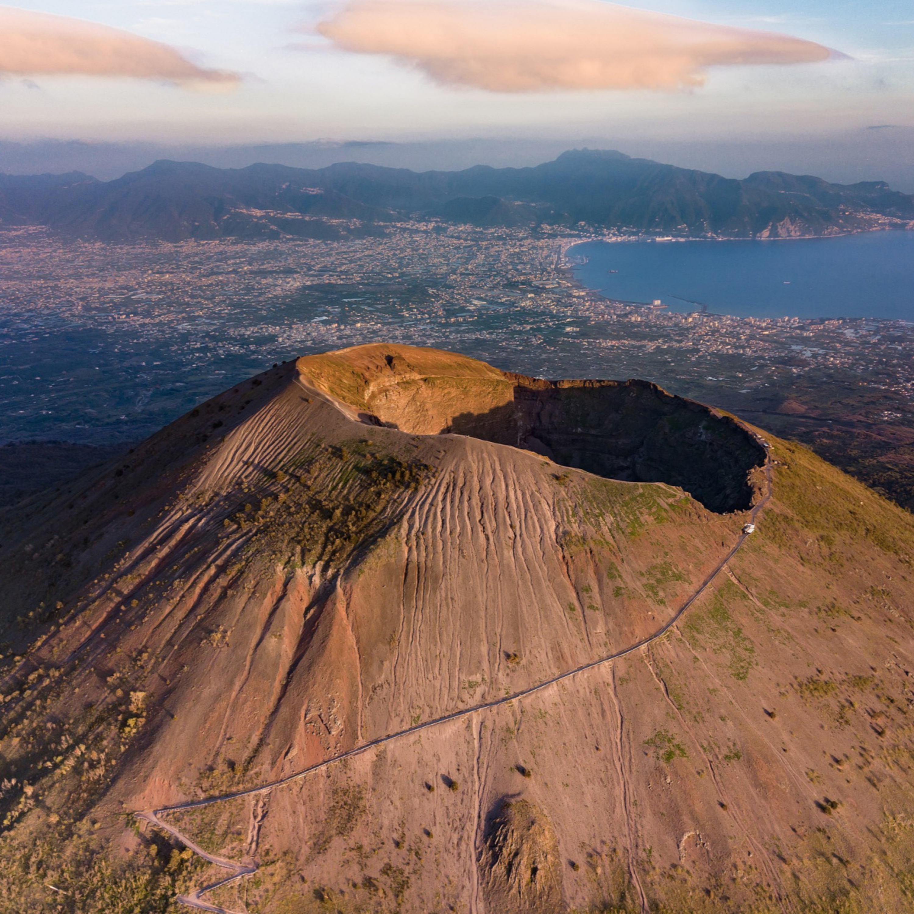 Mount Vesuvius episode artwork