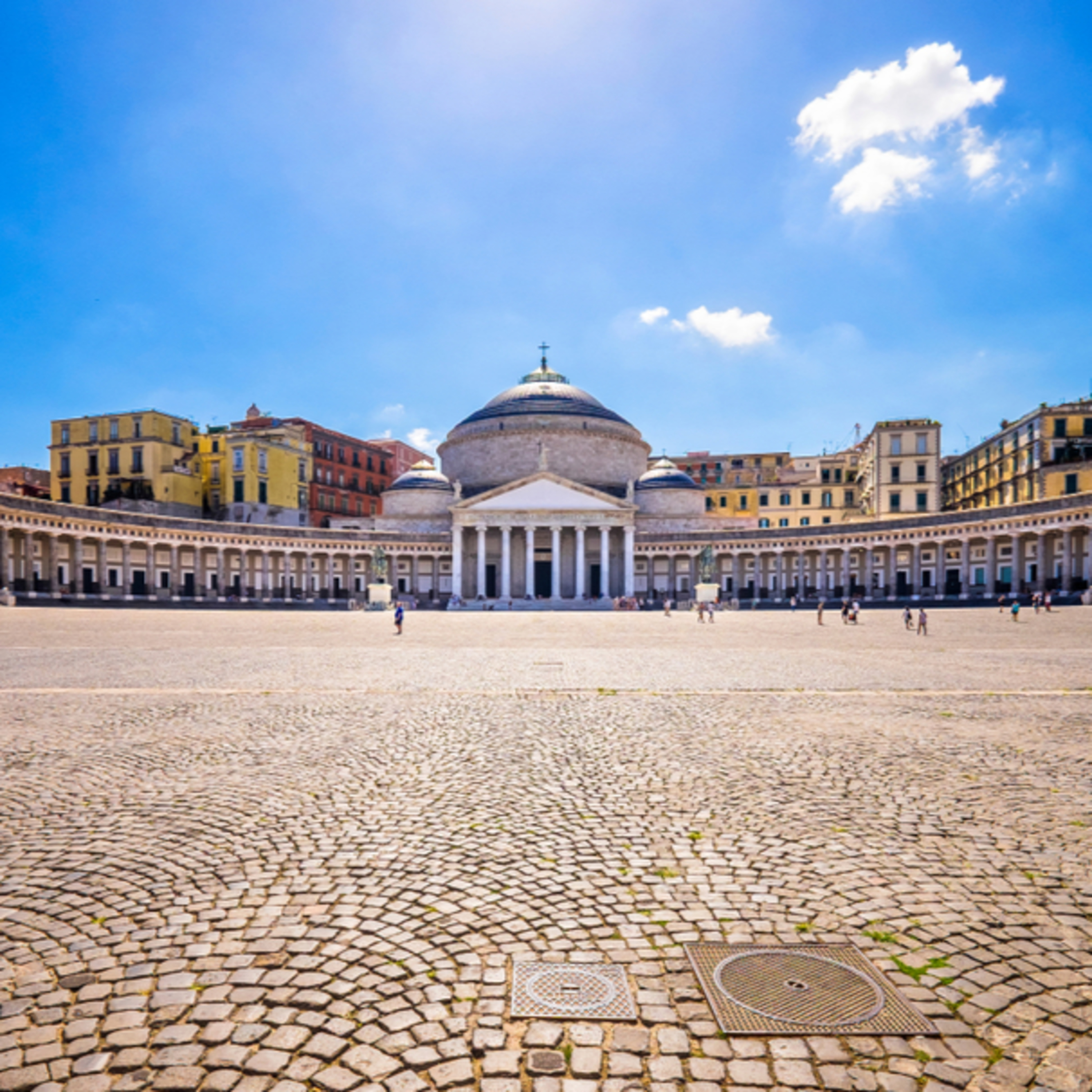 Plebiscite Square (Piazza del Plebiscito) episode artwork