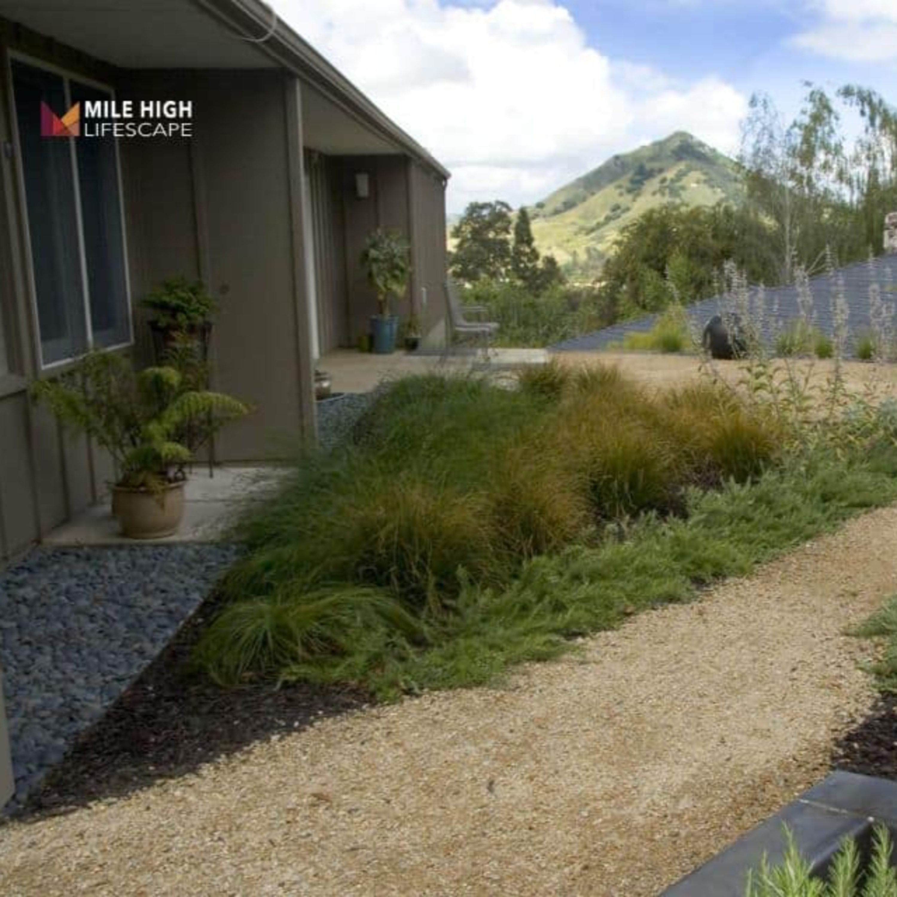 What Is Decomposed Granite? A Simple Guide for Gardeners episode artwork