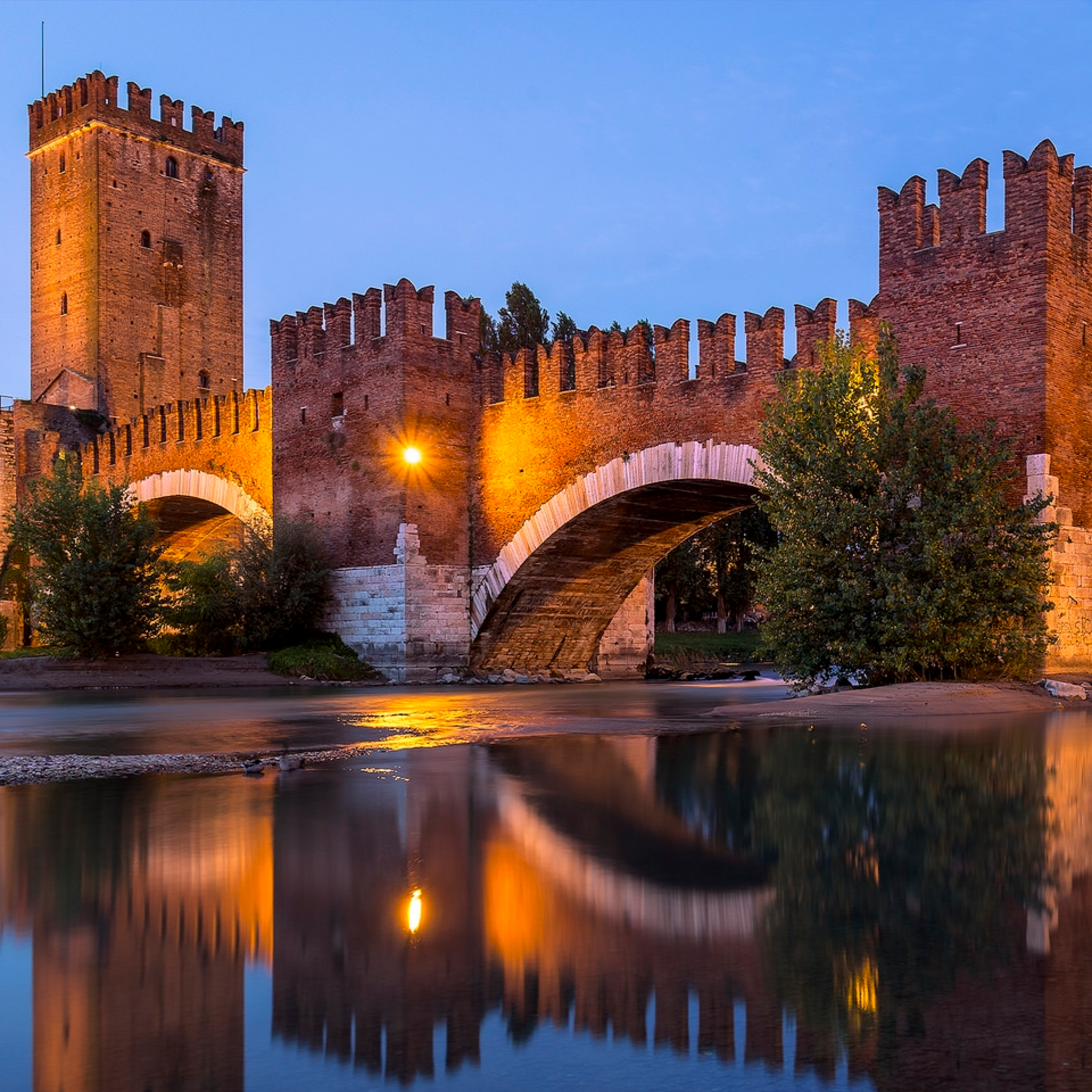Il Castelvecchio episode artwork