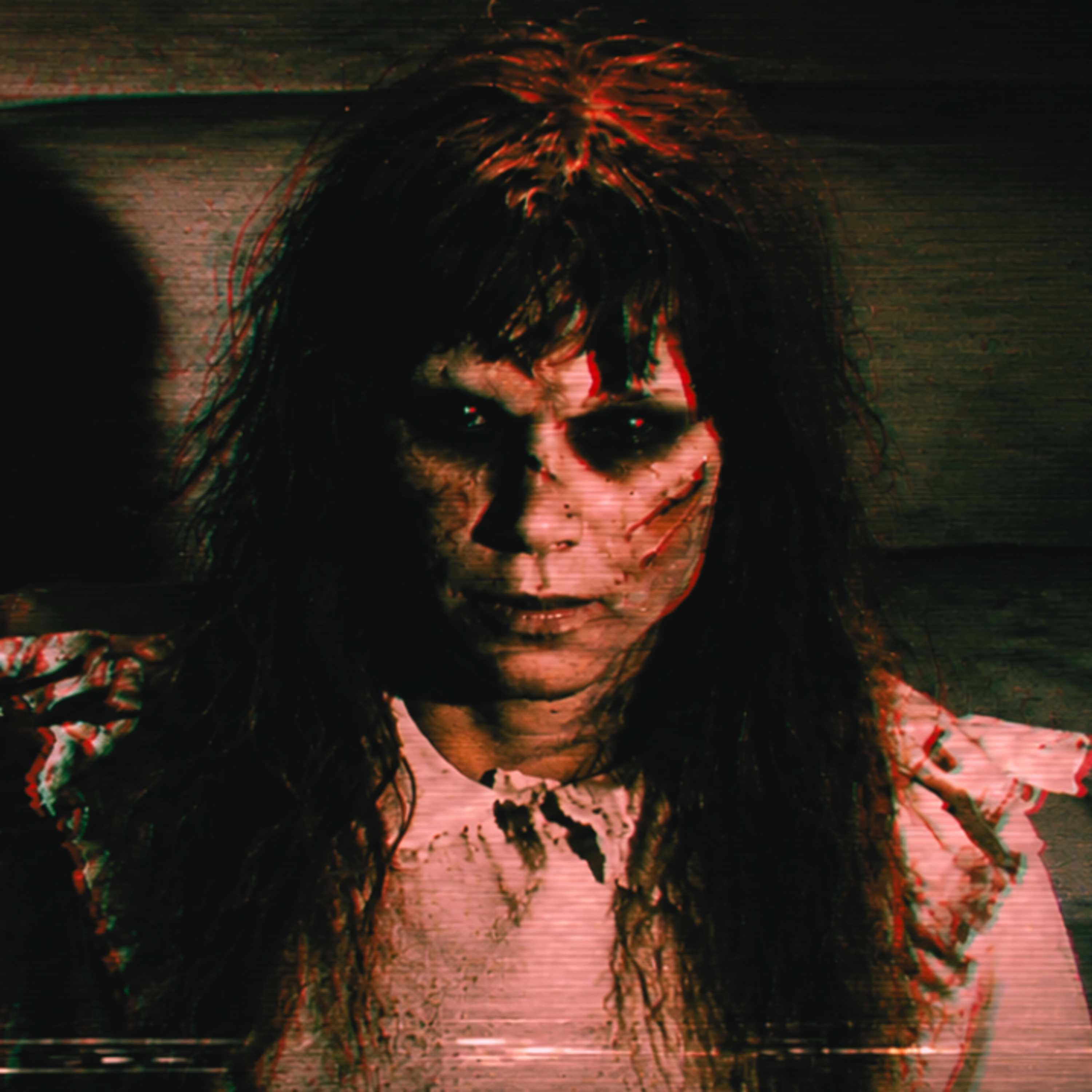 Eu DESCOBRI o que REALMENTE ACONTECE durante um EXORCISMO episode artwork