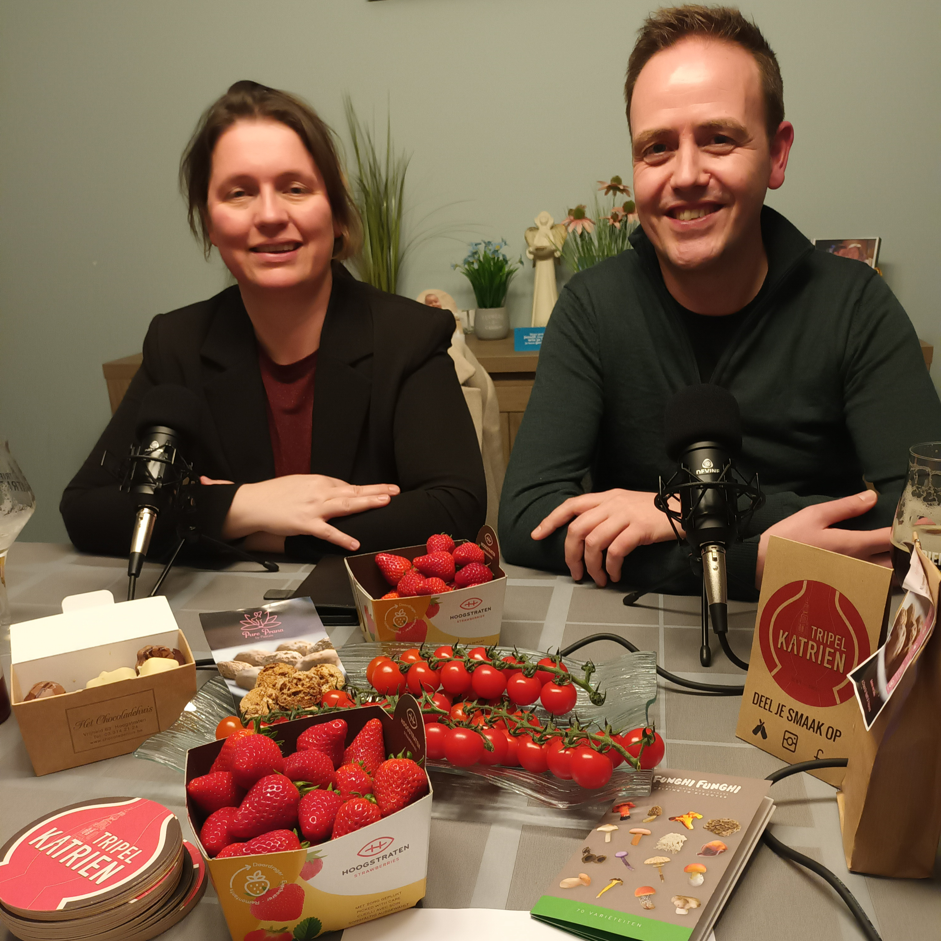 32. Tom Gabriëls en Mariëlle Schalk schuiven Samen! aan en delen hun kijk op Hoogstraten episode artwork