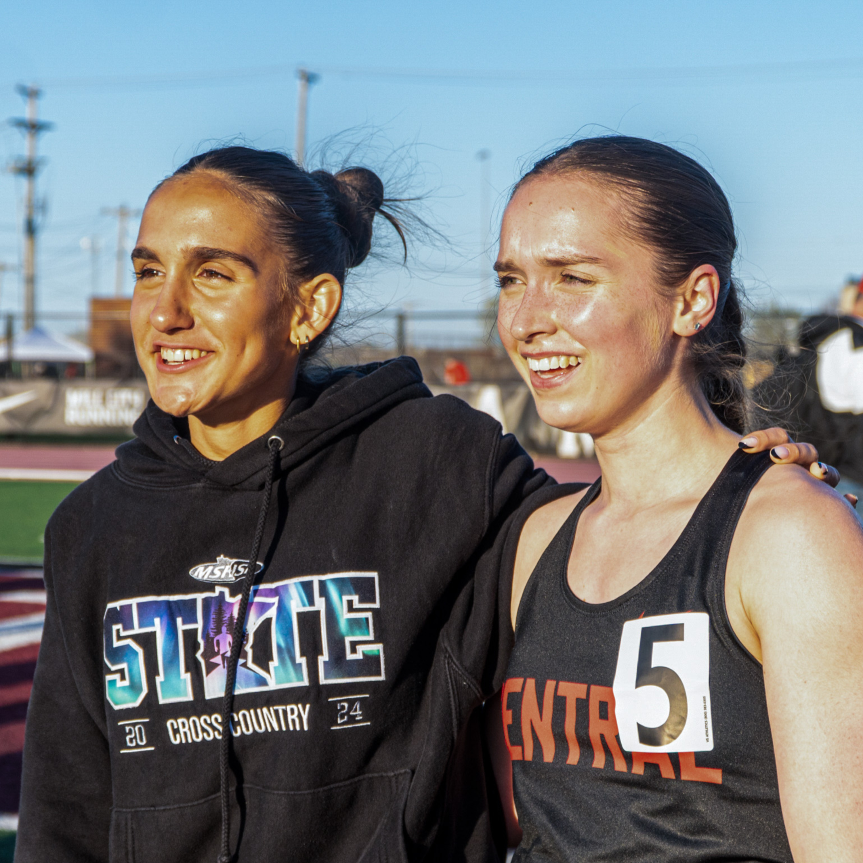 Episode 5: Laura McClary and Halina Tompkins | cross country, track & field | episode artwork