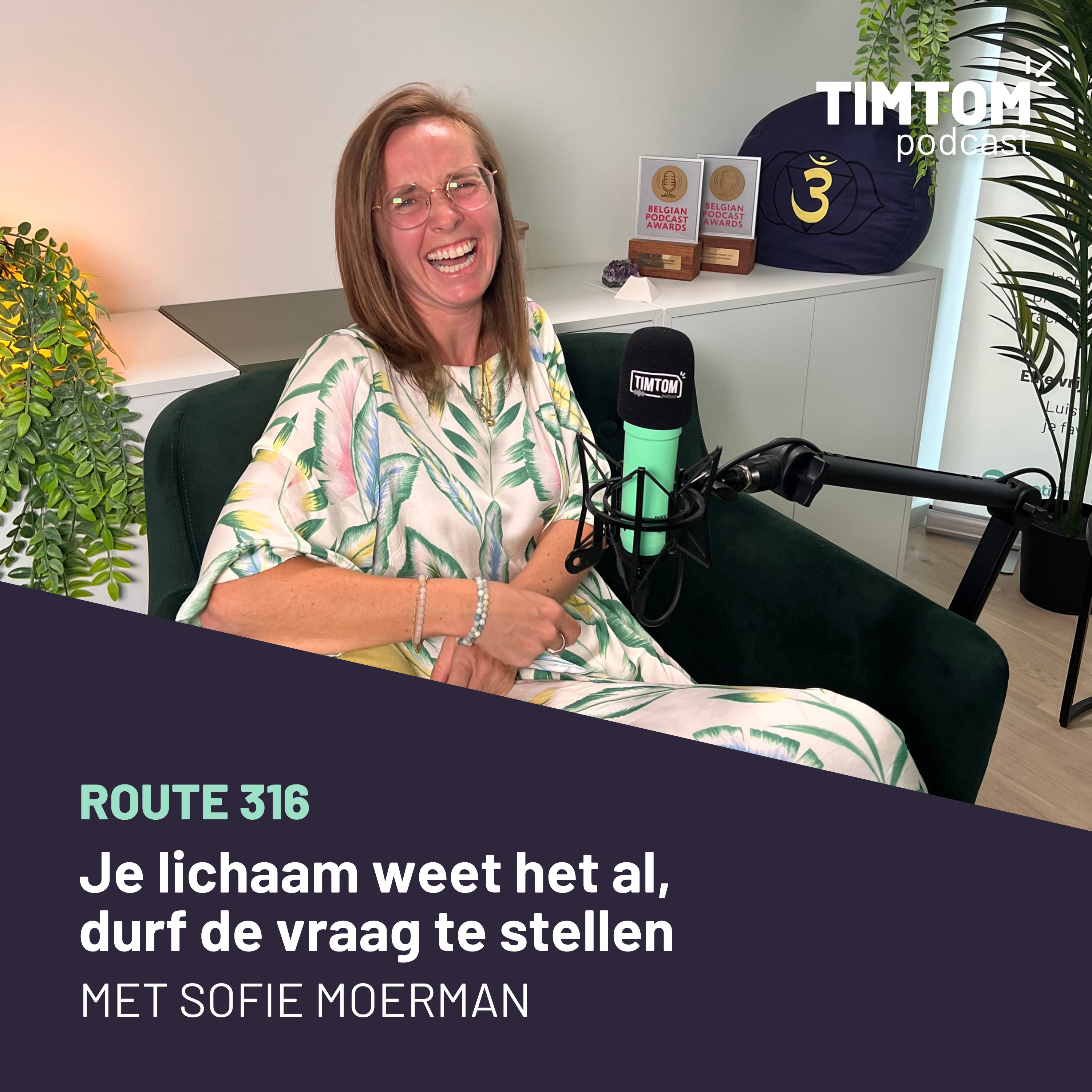 Achttien jaar apotheek. Een keel die telkens dichtsloeg. En een lichaam dat uiteindelijk zelf de rem intrapte. - Met Sofie Moerman episode artwork