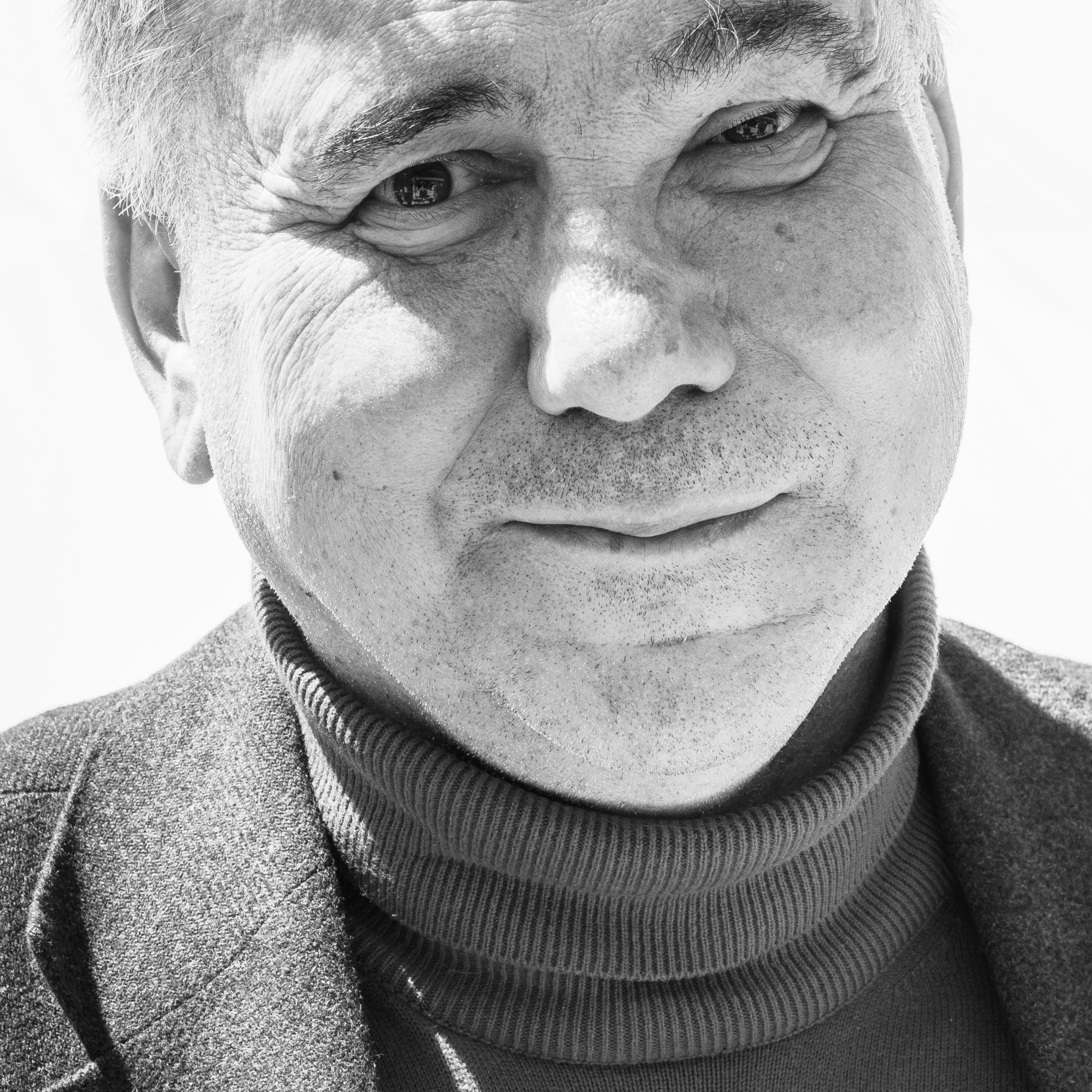 Иван Кръстев: за странната аналогия Тръмп и Горбачов; плюс още куп други неща I Бюрото на Константин Вълков #005 episode artwork