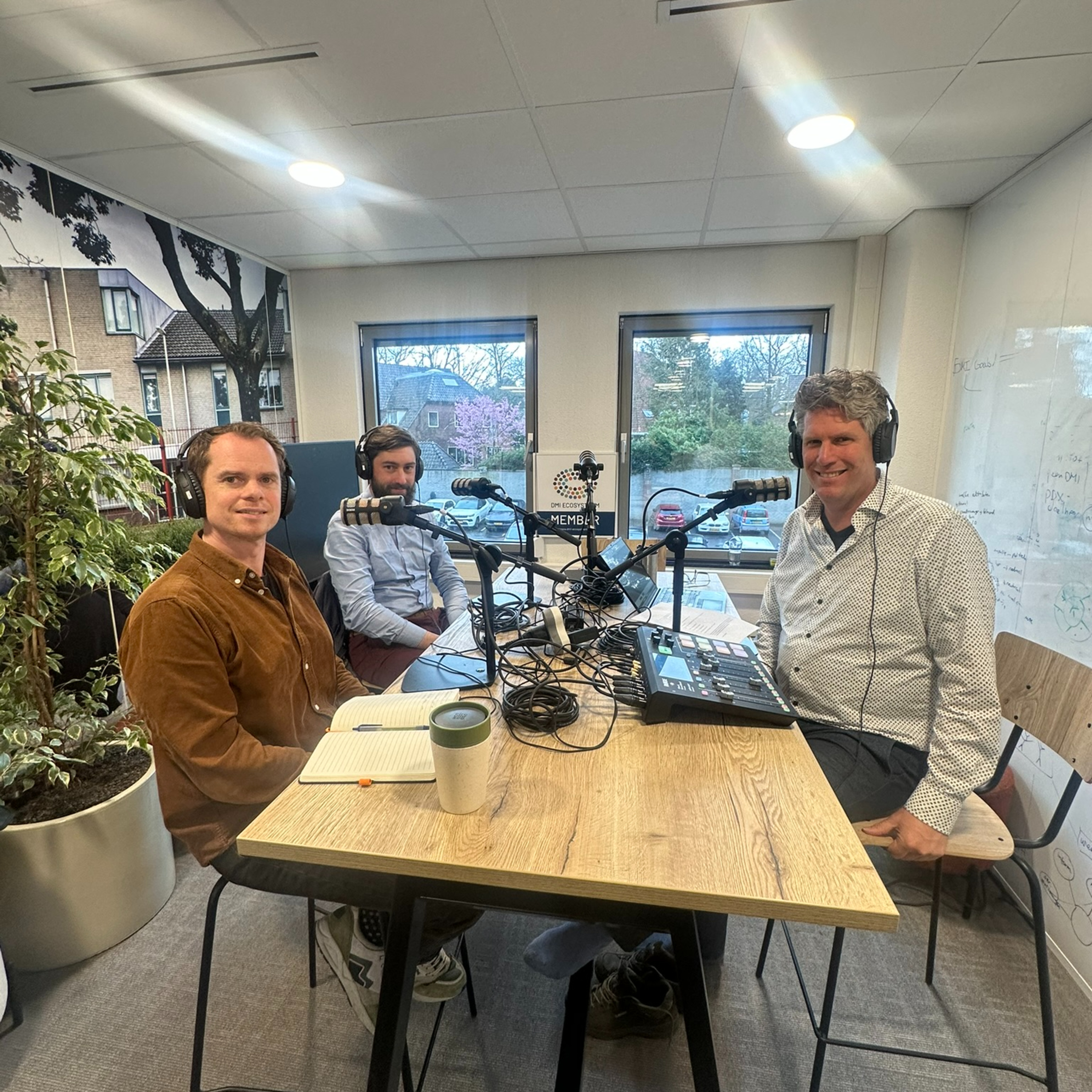 #31 Jip van Weezel en Stan de Caluwé verslimmen de stadslogistiek