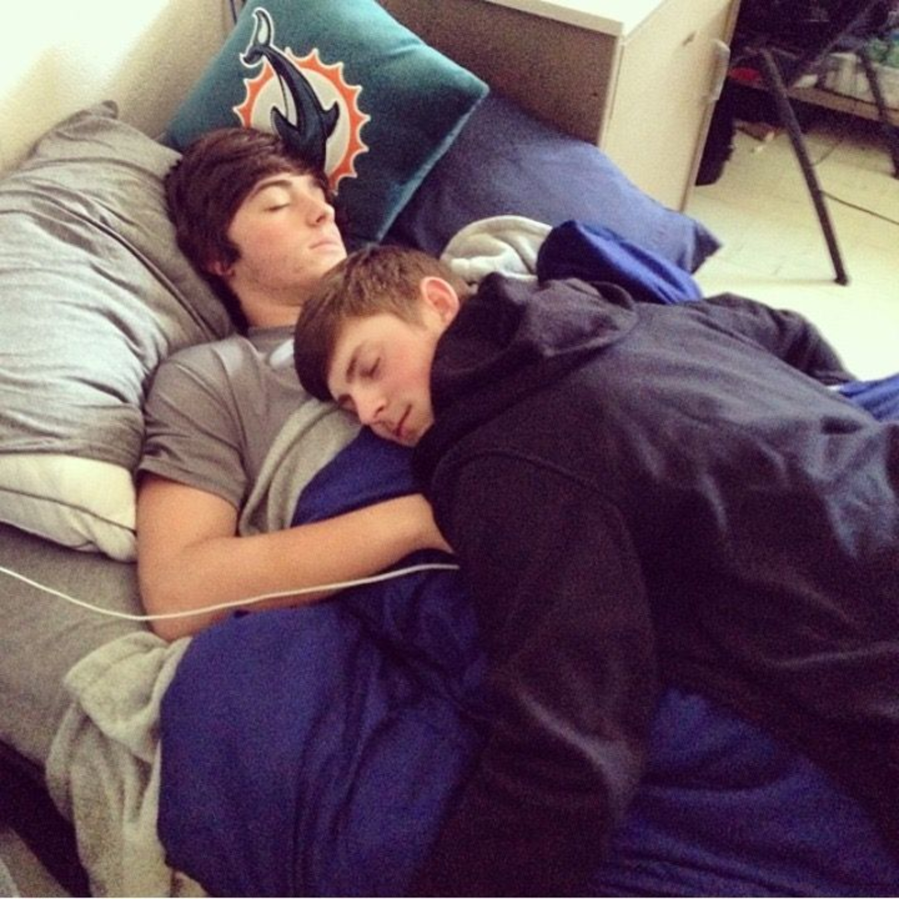 M4A ASMR | Forcing Your Sick Scottish Boyfriend To Stay In Bed [cuddling] episode artwork