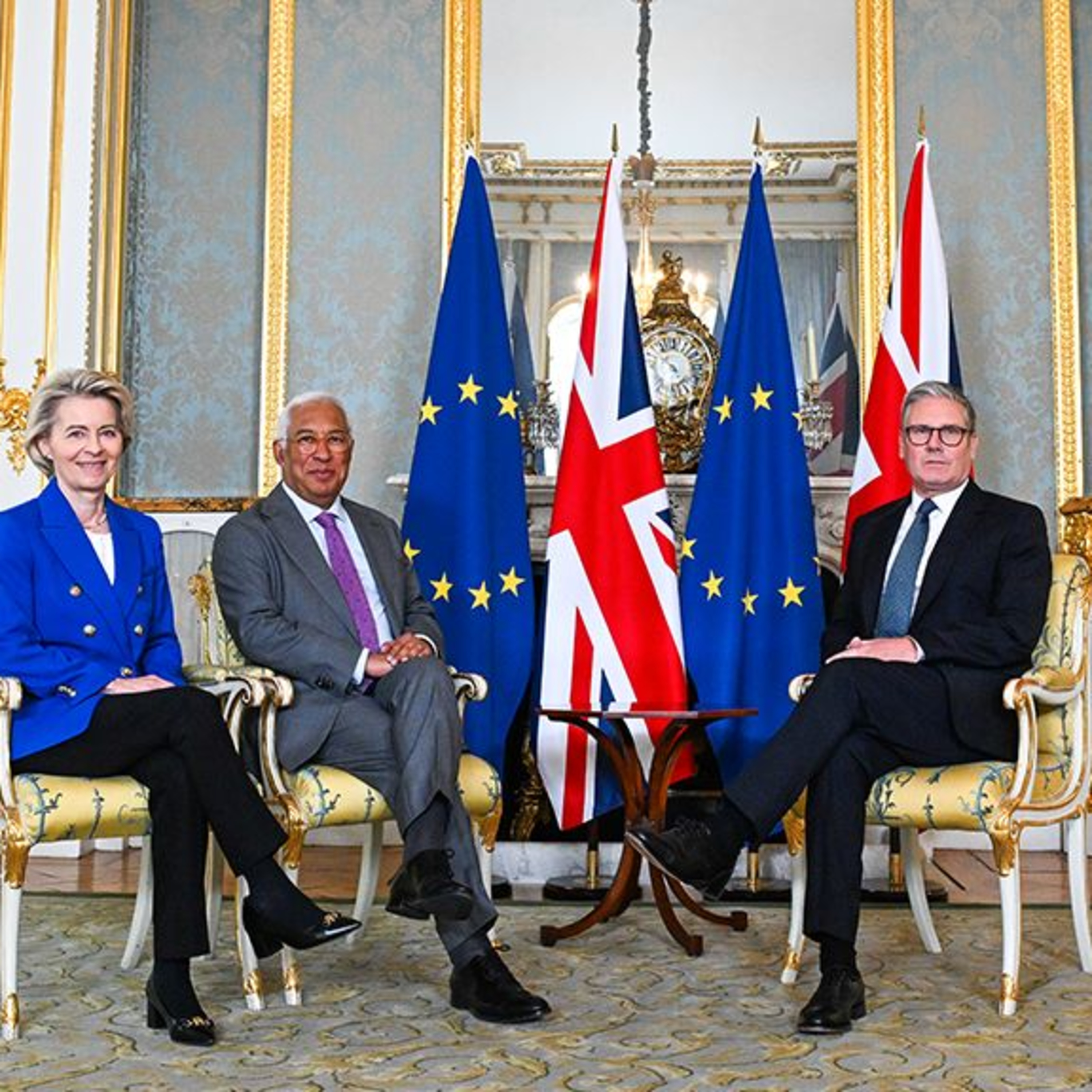 🎙️Cumbre Reino Unido - Unión Europea: ¿EL FIN DEL BREXIT? 🇪🇺🤝🇬🇧