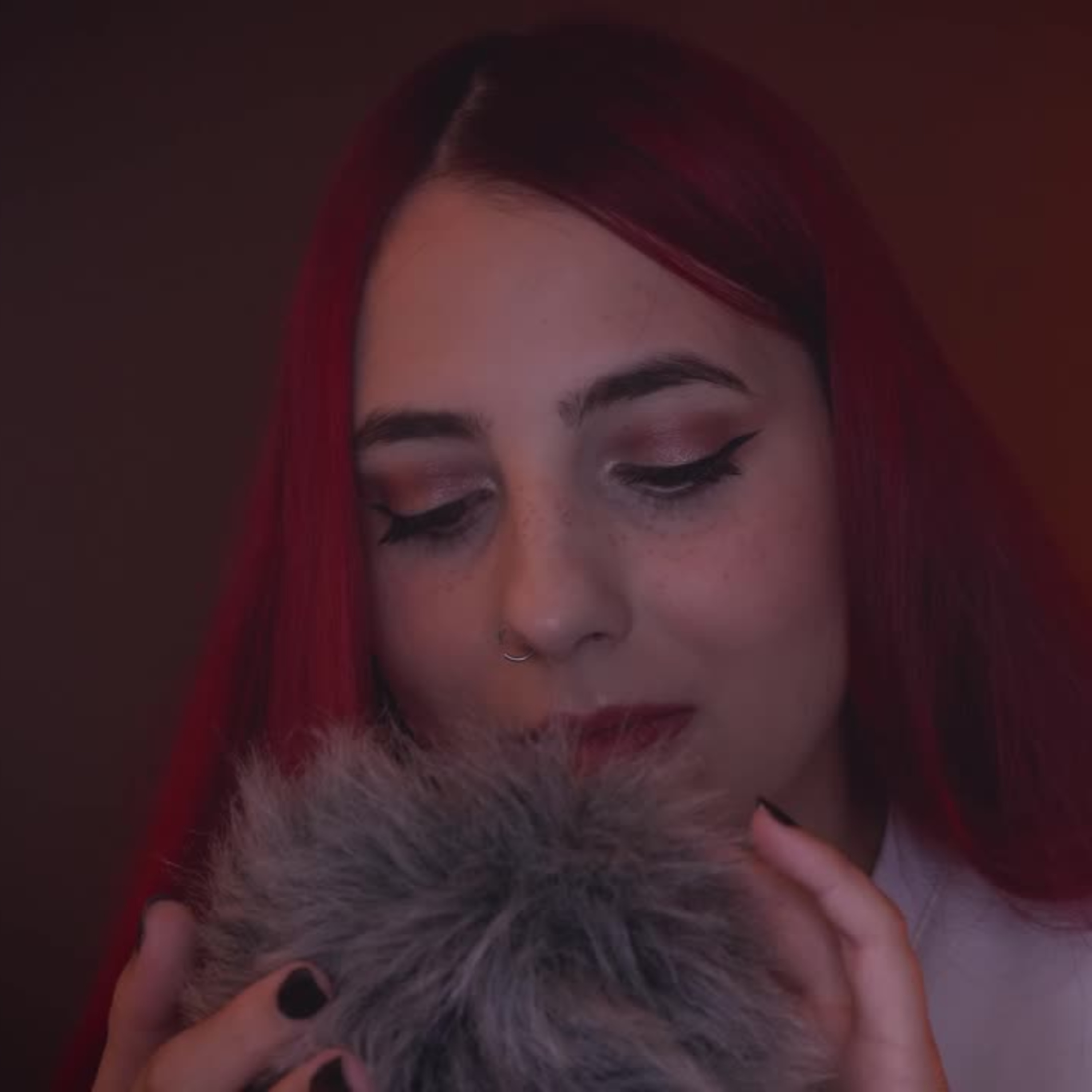 ASMR bem suave para um dia frio (cafuné+lareira) episode artwork
