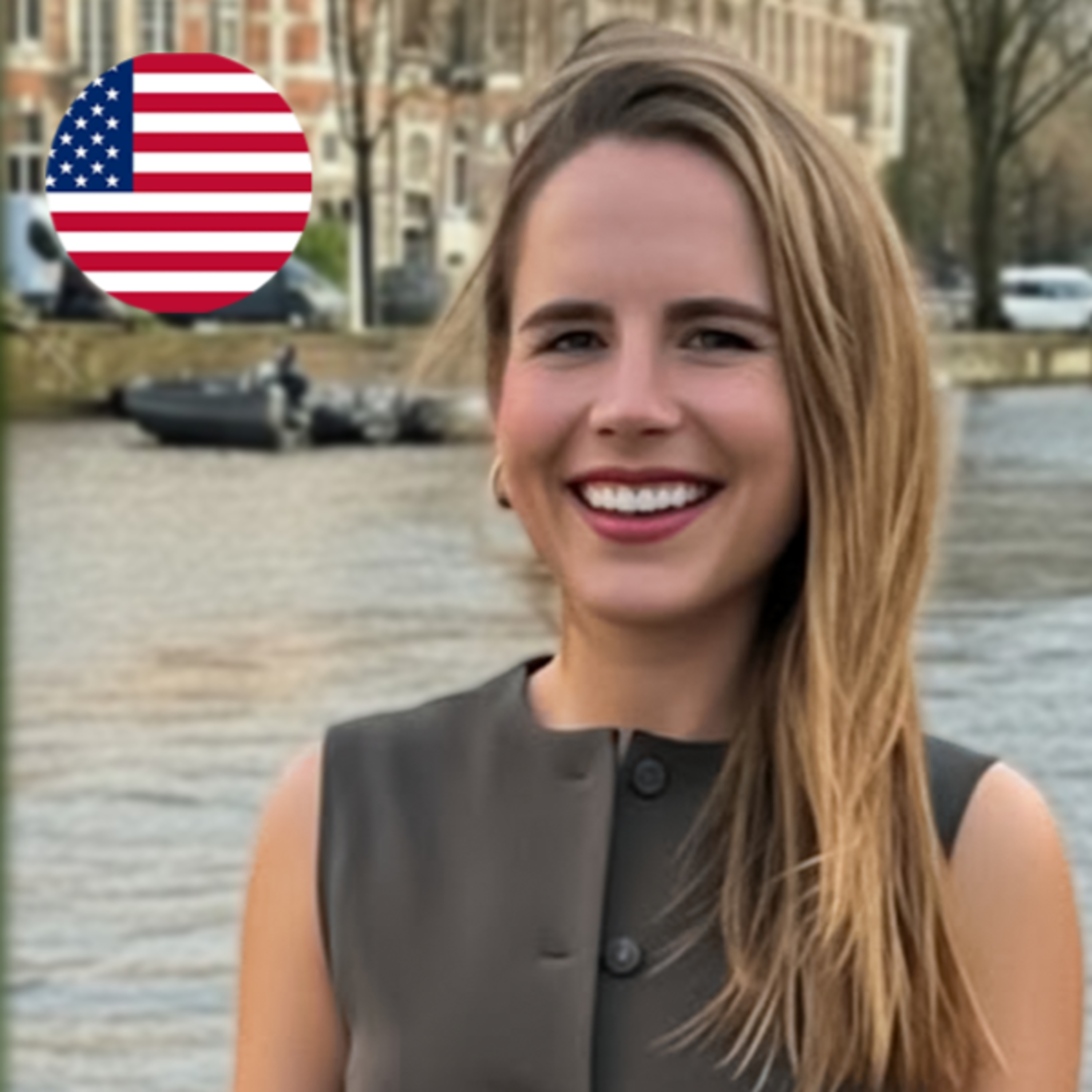 The Spanishacks Podcast #105 | AMERICAN lawyer speaking SPANISH FLUENTLY in MEXICO (Her Story) episode artwork