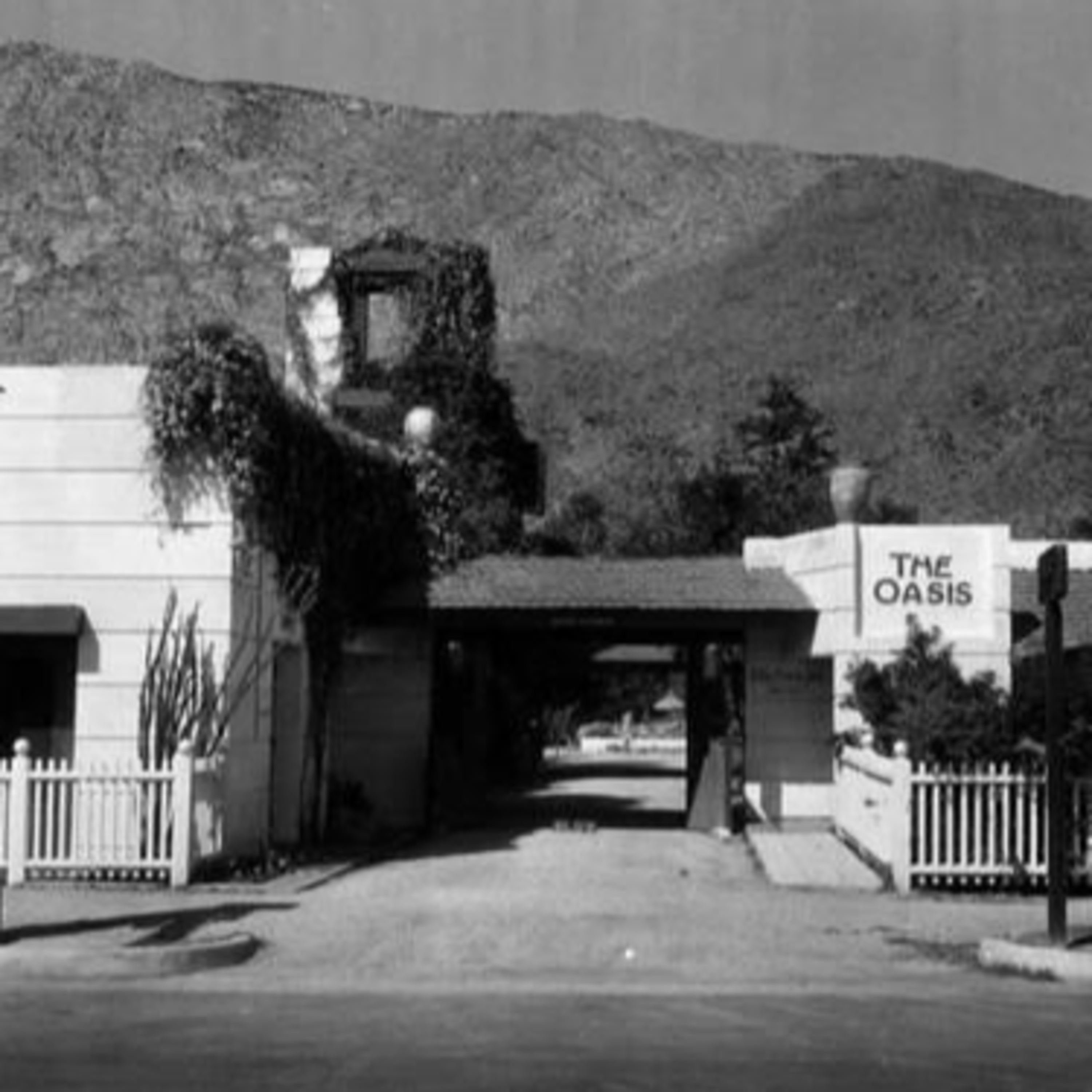 Luxury befitting Hollywood's glamor!