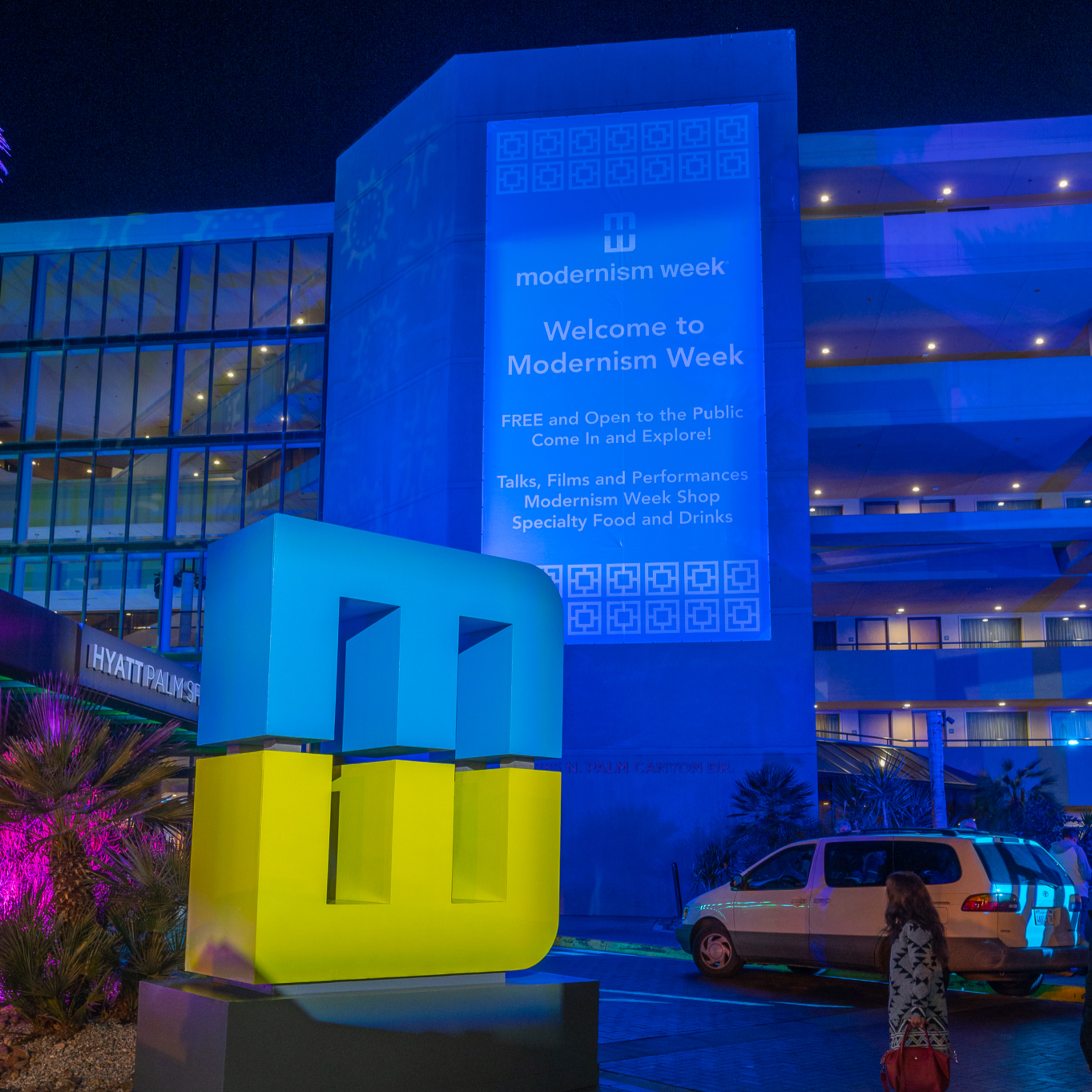 Insider tips for Modernism Week guests from the staff