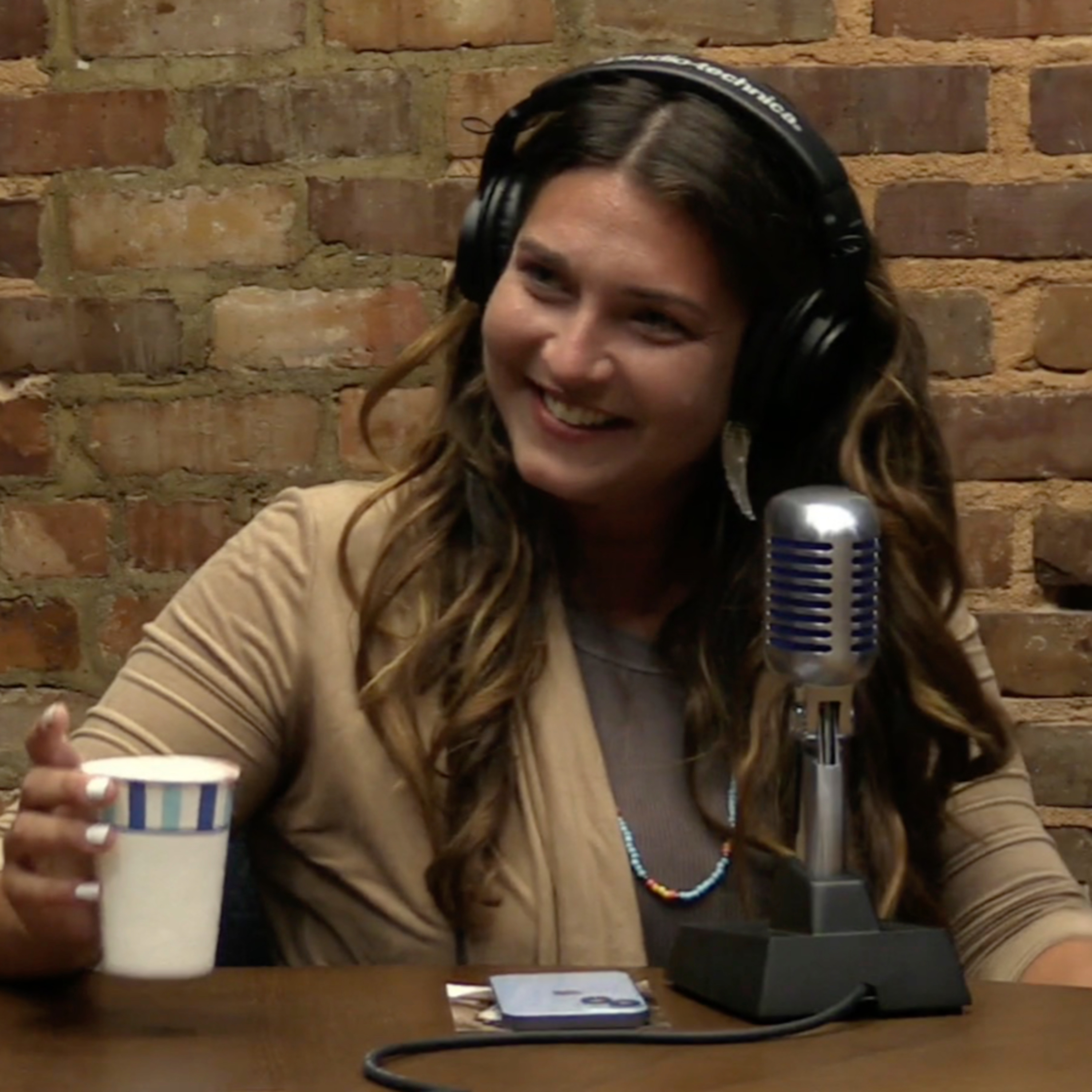Cast #85 | Christina Crystal (Alabama Queen, Britney Spears, & Song-Writing) episode artwork