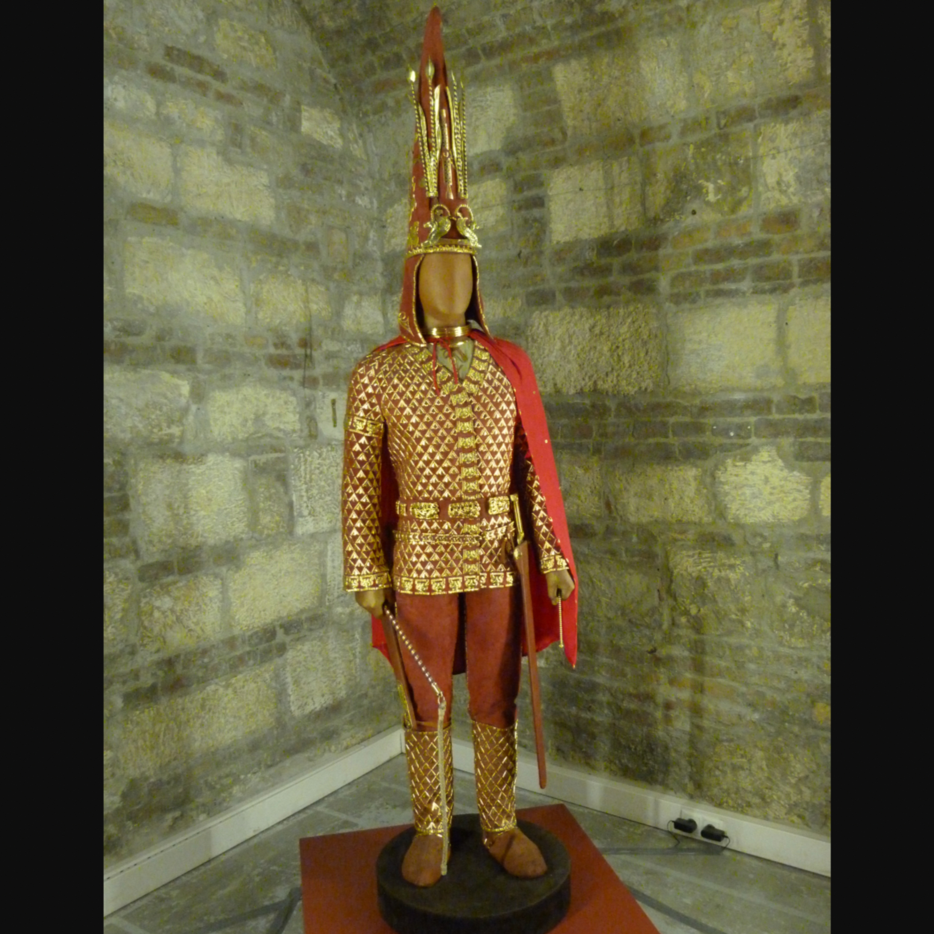 HAKAN AKARCALI PodcastBox / Özgün Eser İncelemeleri / Reviews of Original Works