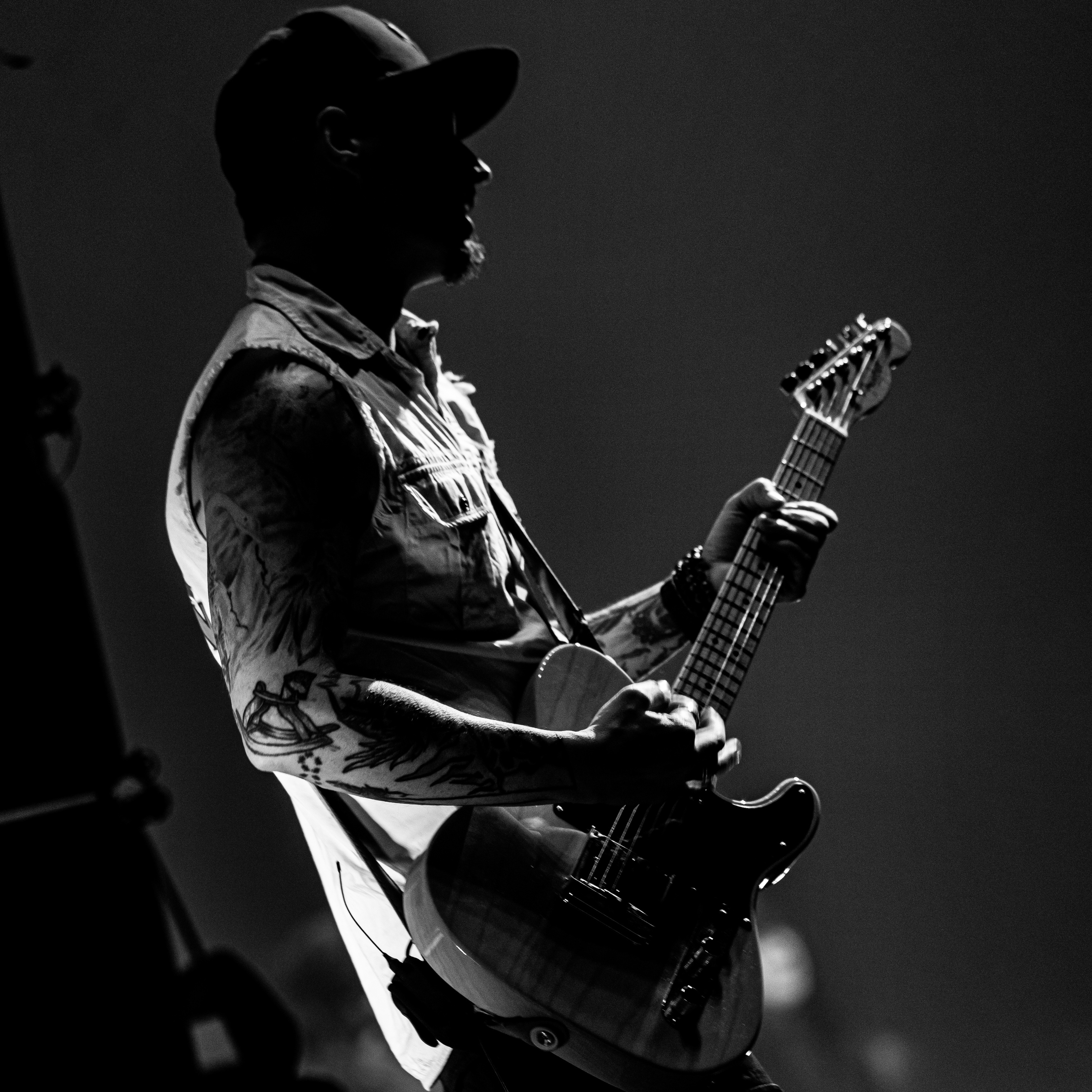 A GUNS N' ROSES BEVÉSŐDÉS - beszélgetés Takács-Koltay Vilmossal (ÚTON x HAZAI GITÁROK - S1E1) episode artwork