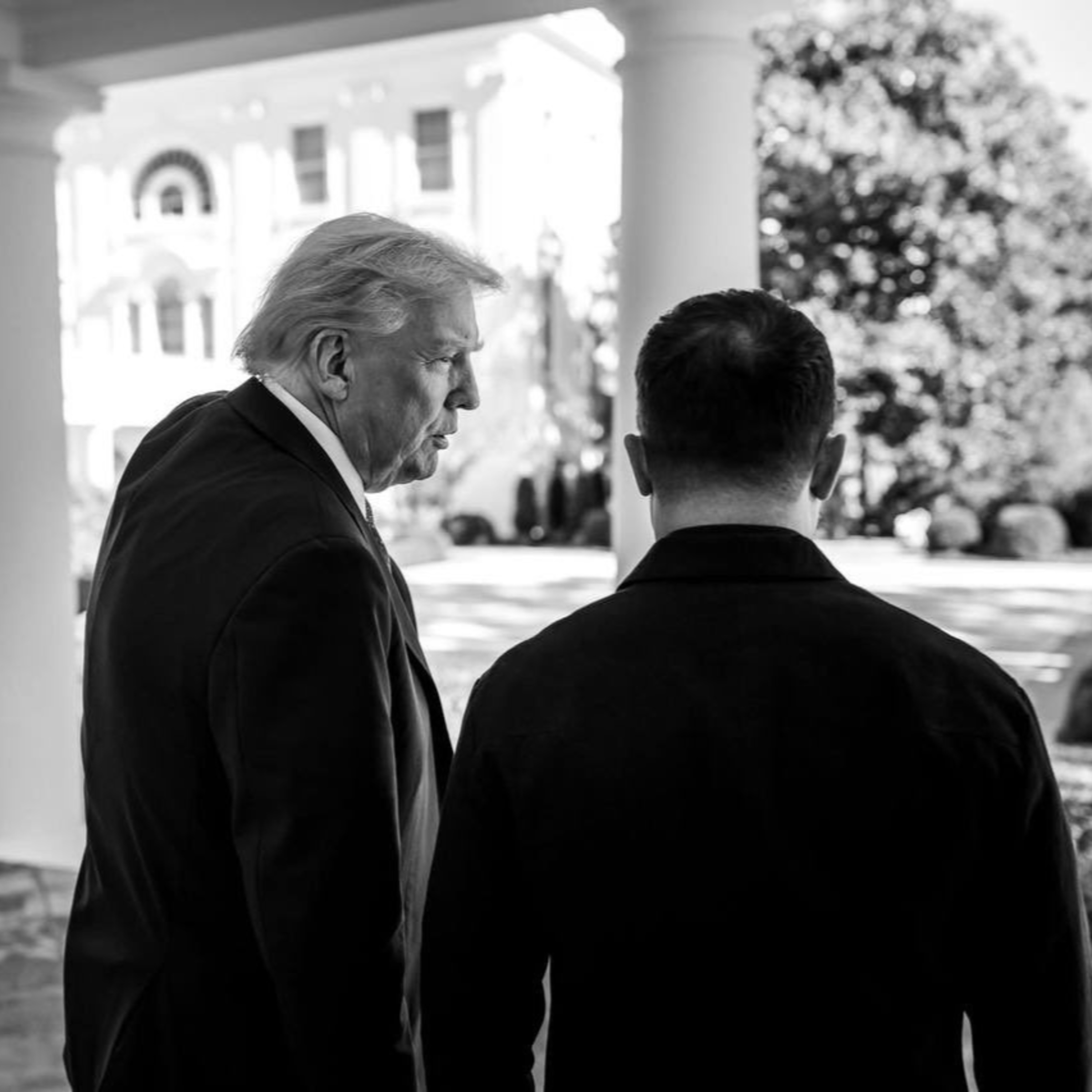 Khổ thân Zelensky, lại bị Trump trêu đùa ở Nhà Trắng lần nữa episode artwork