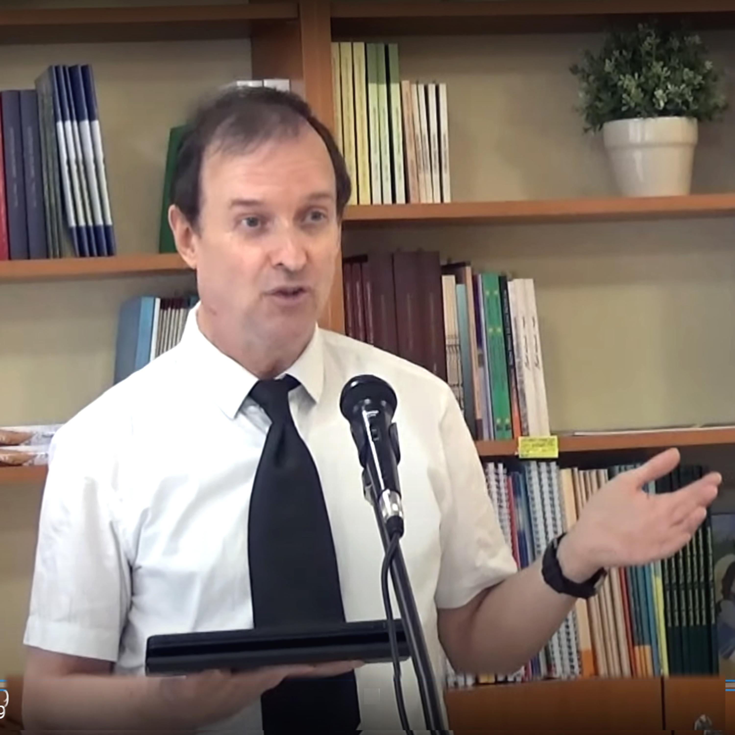 Kerak • Istentiszteletek • Aradi utca