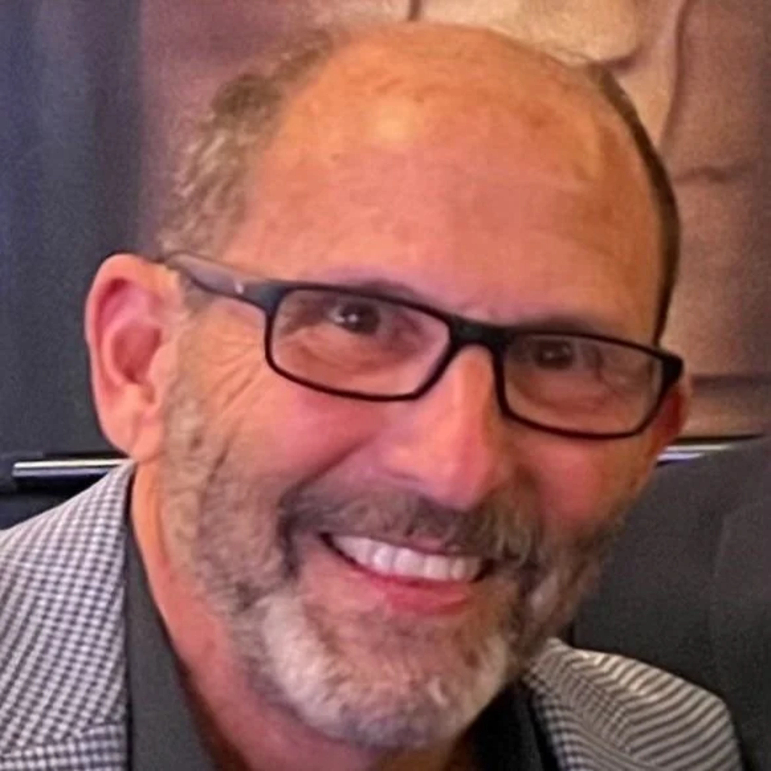 Turning Trauma Into Purpose: Steven Eichenblatt on Breaking Cycles and Fighting for Justice episode artwork
