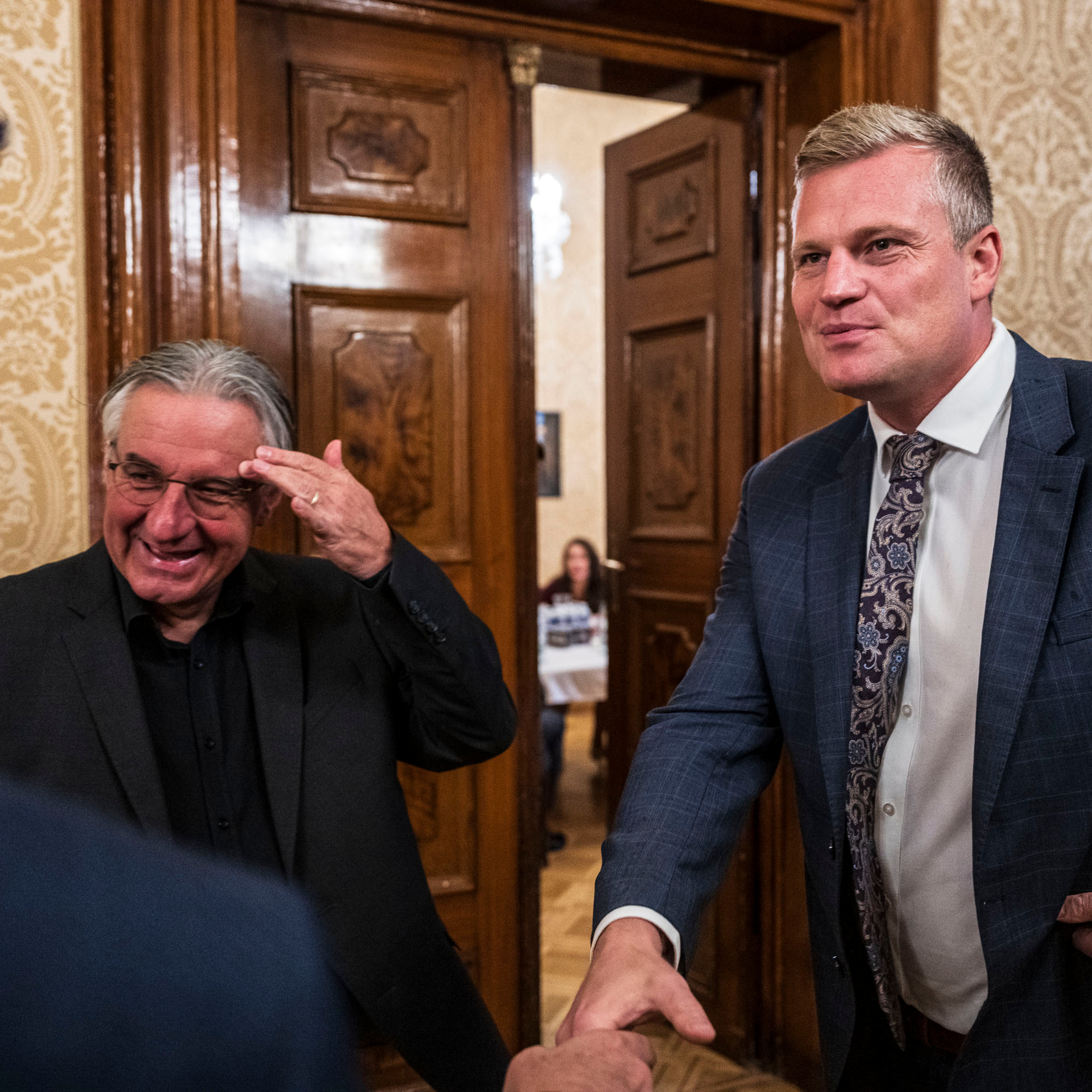 Hajlující FIlip Turek by jako ministr zahraničí v Izraeli rozhodně nepochodil