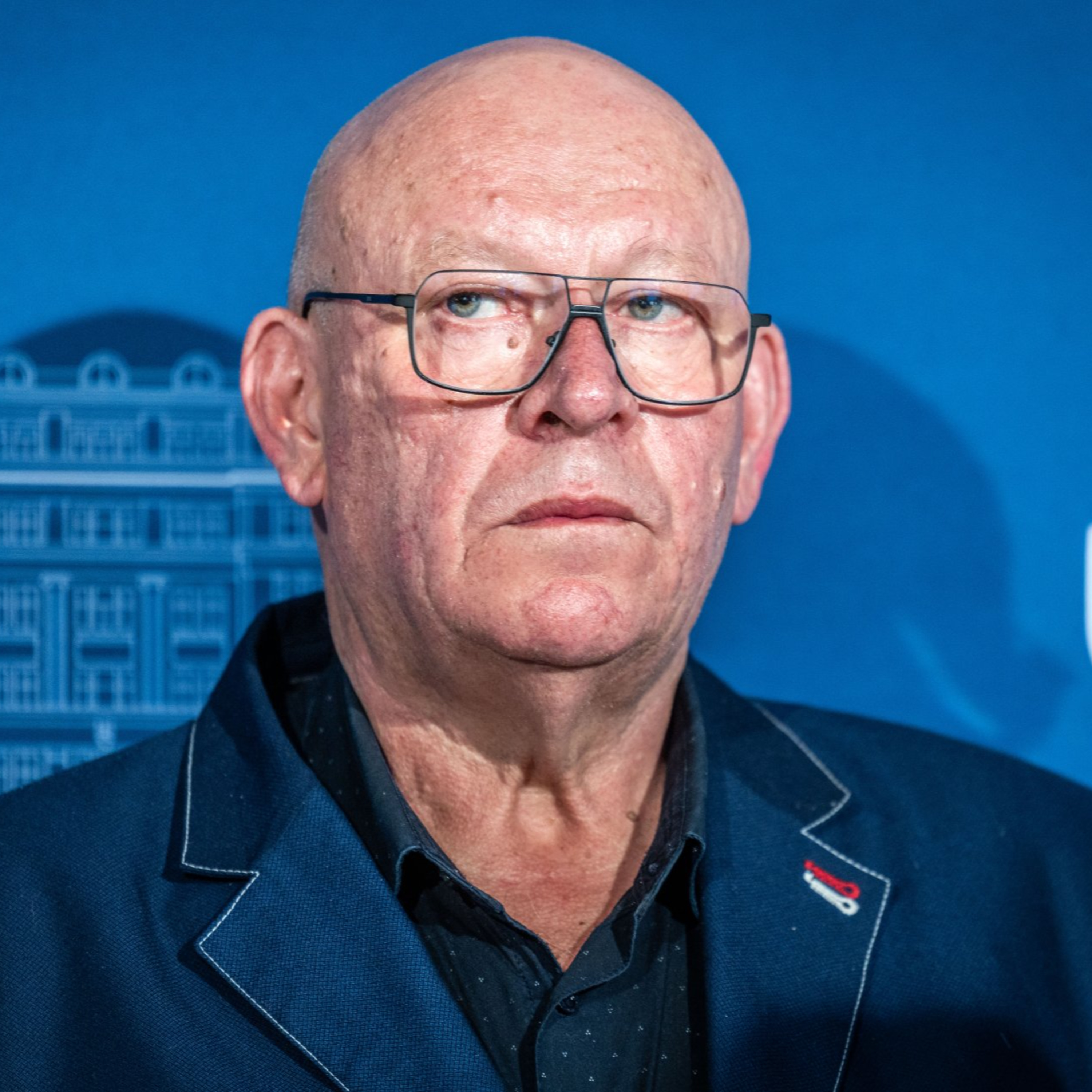 Kostolný: O čem svědčí nejbizarnější útěk před novináři v dějinách slovenské politiky? episode artwork