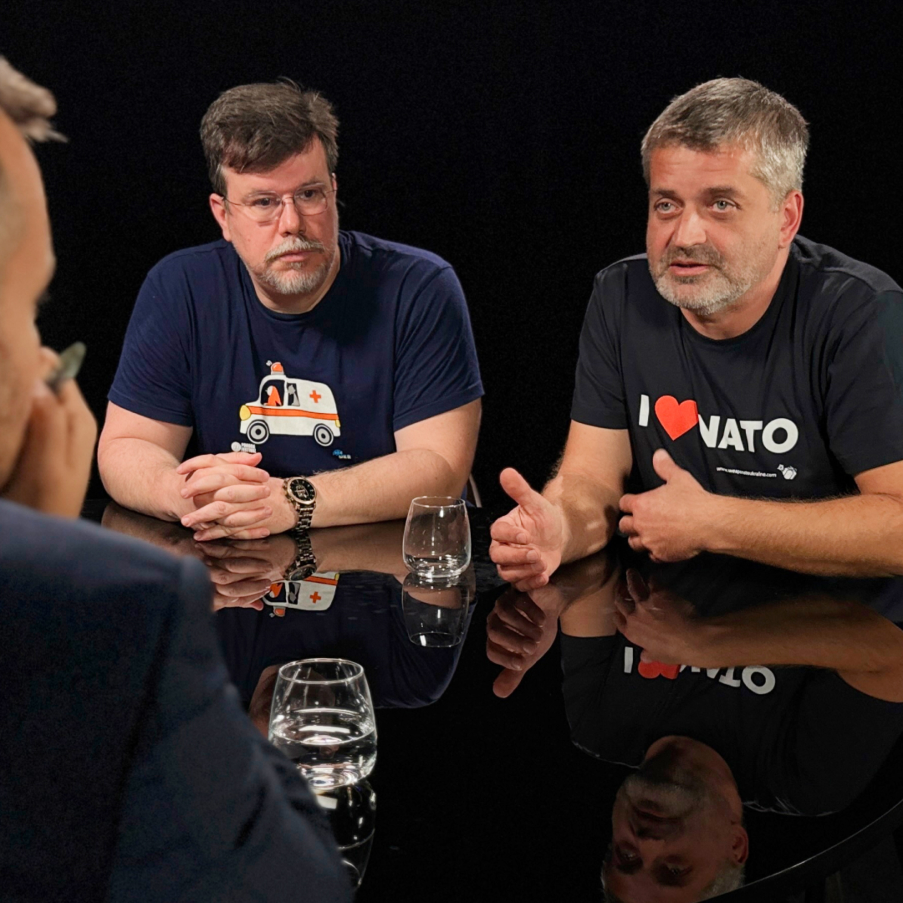 F. Blaščák a M. Sýkora: "R. Kaliňák zdesaťnásobil export zbraní. Zapíše sa to do hospodárskych dejín Slovenska" episode artwork