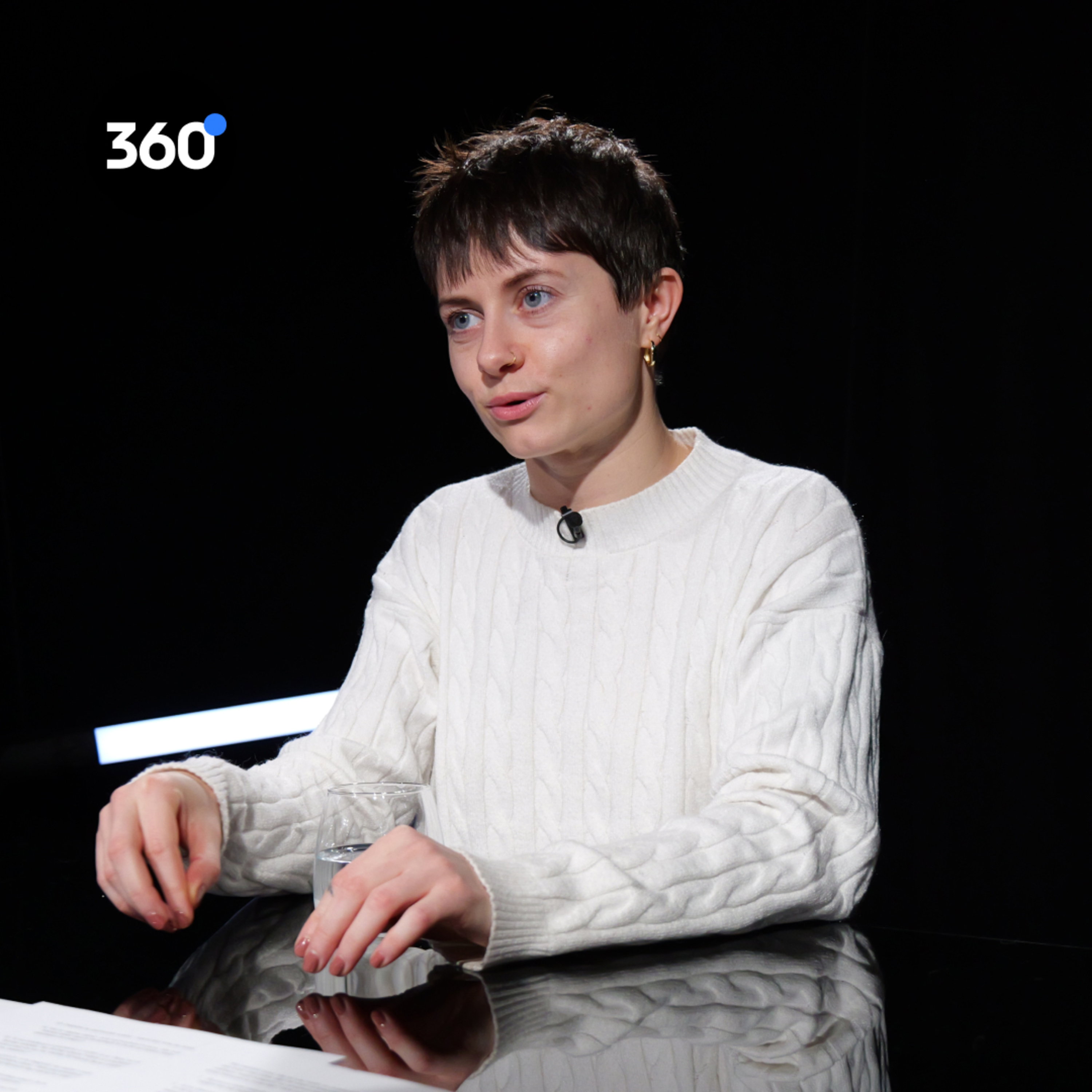 Lektorka sebaobrany Urbanovská: “Rozhoduje tón hlasu, klamte presvedčivo a ruky majte pred sebou” episode artwork