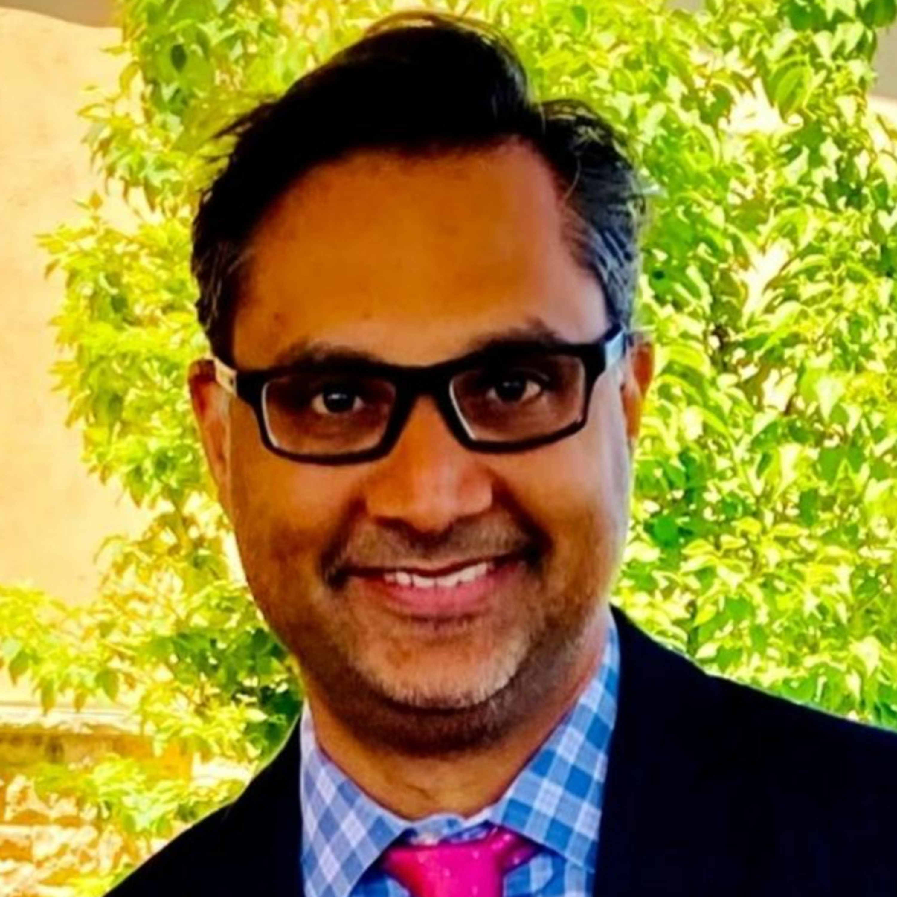 Fall in Love with the Problem, Not the Solution: Orthopedic Innovation at the Right Stage, with Mohit Prajapati, MBA episode artwork