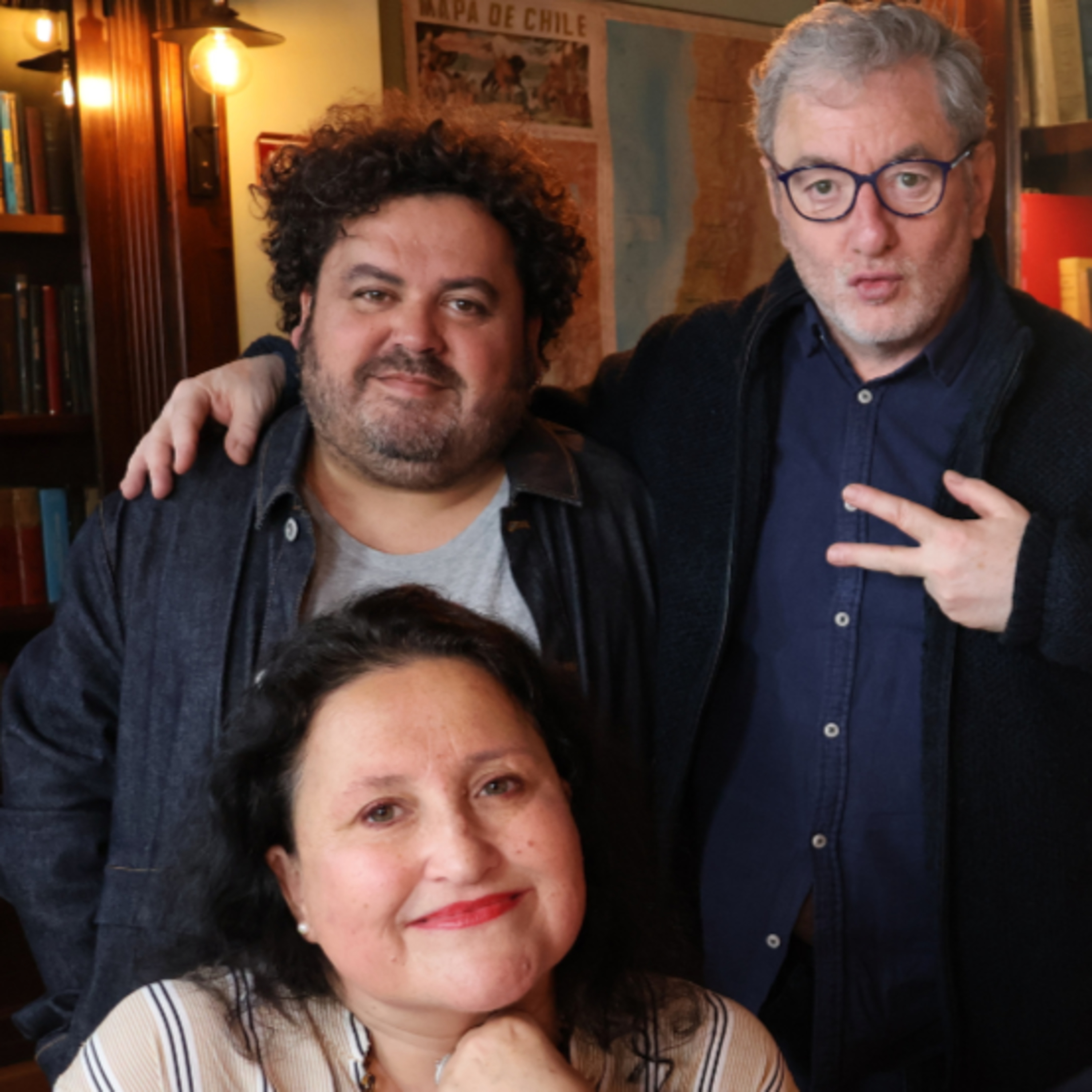 Política, pan y vino.