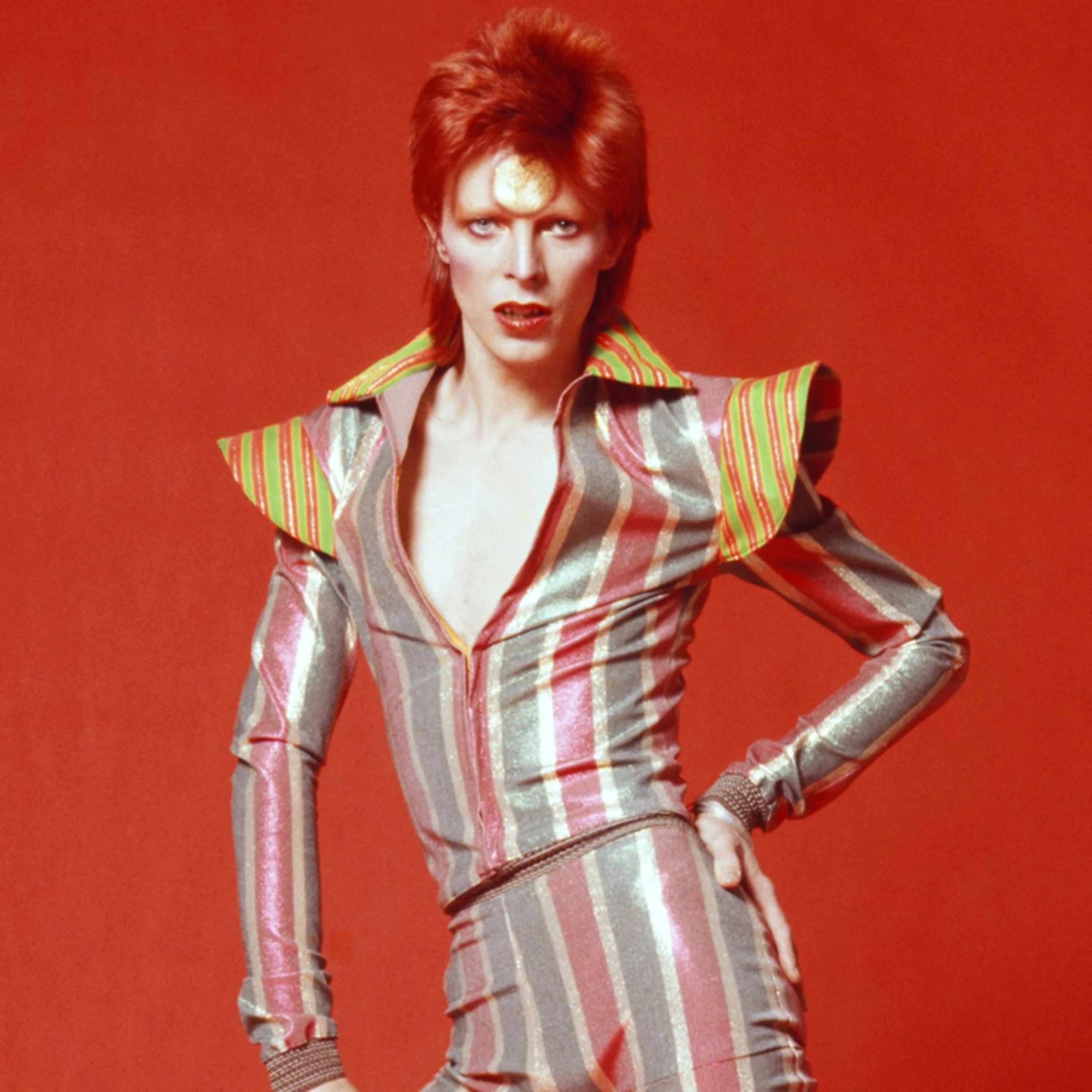 üç: ziggy stardust övüp müzik tarihinde hikaye anlatıcılığı hakkında konuştuğum bölüm. episode artwork