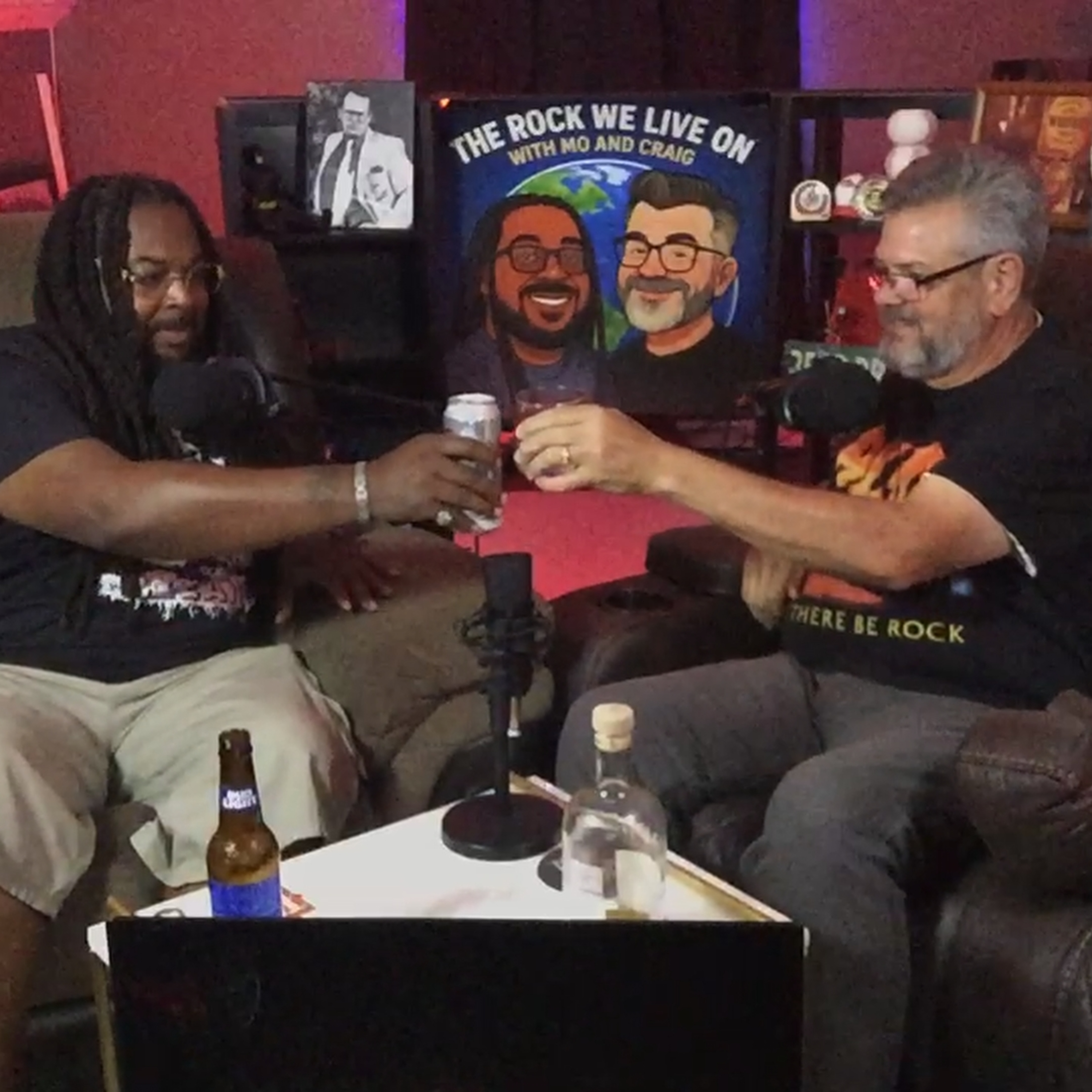 Episode 4 Minnesota Vikings, Cracker Barrel, Some embarrassing moments episode artwork