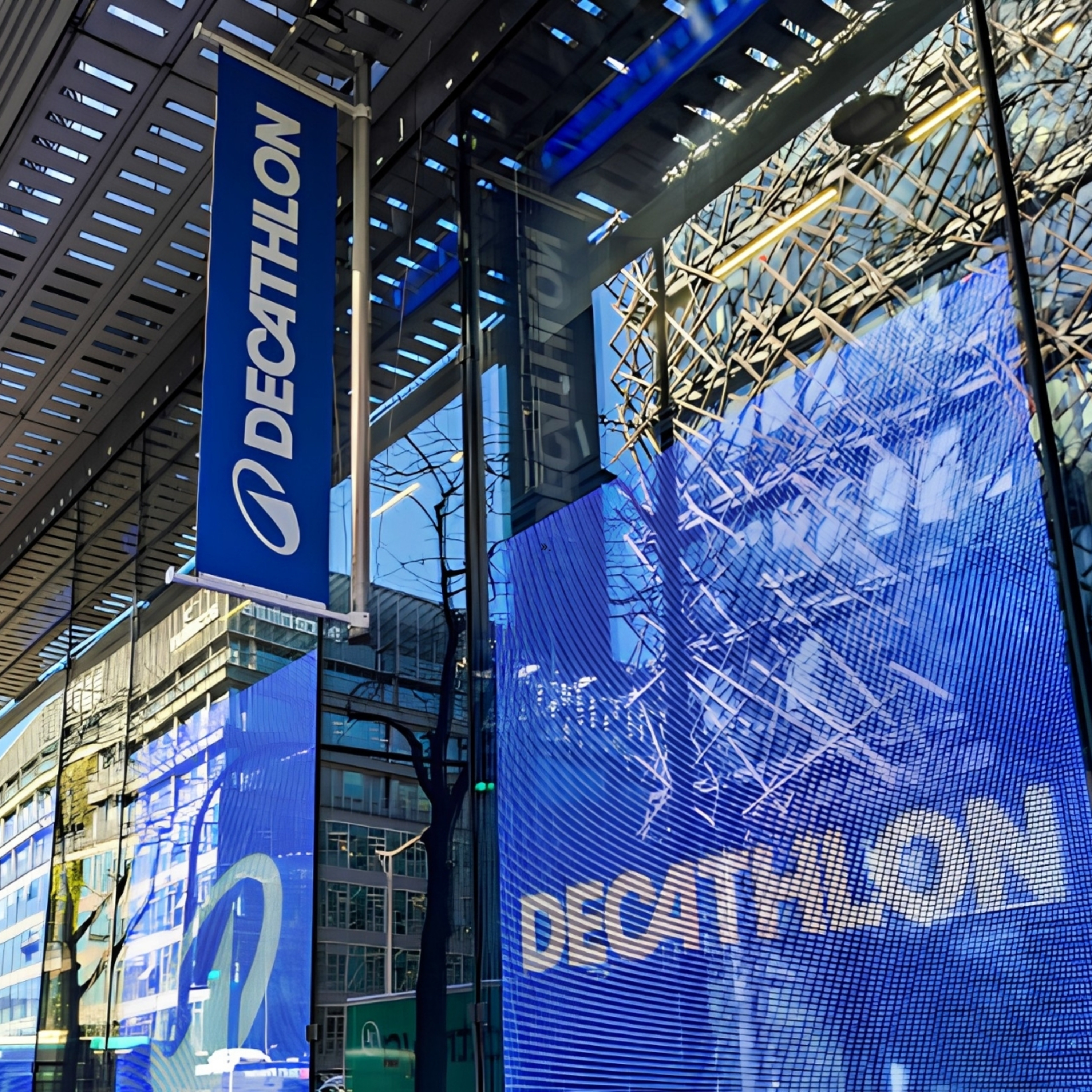 Decathlon s'allie à Sport 2000 pour contrer Intersport episode artwork