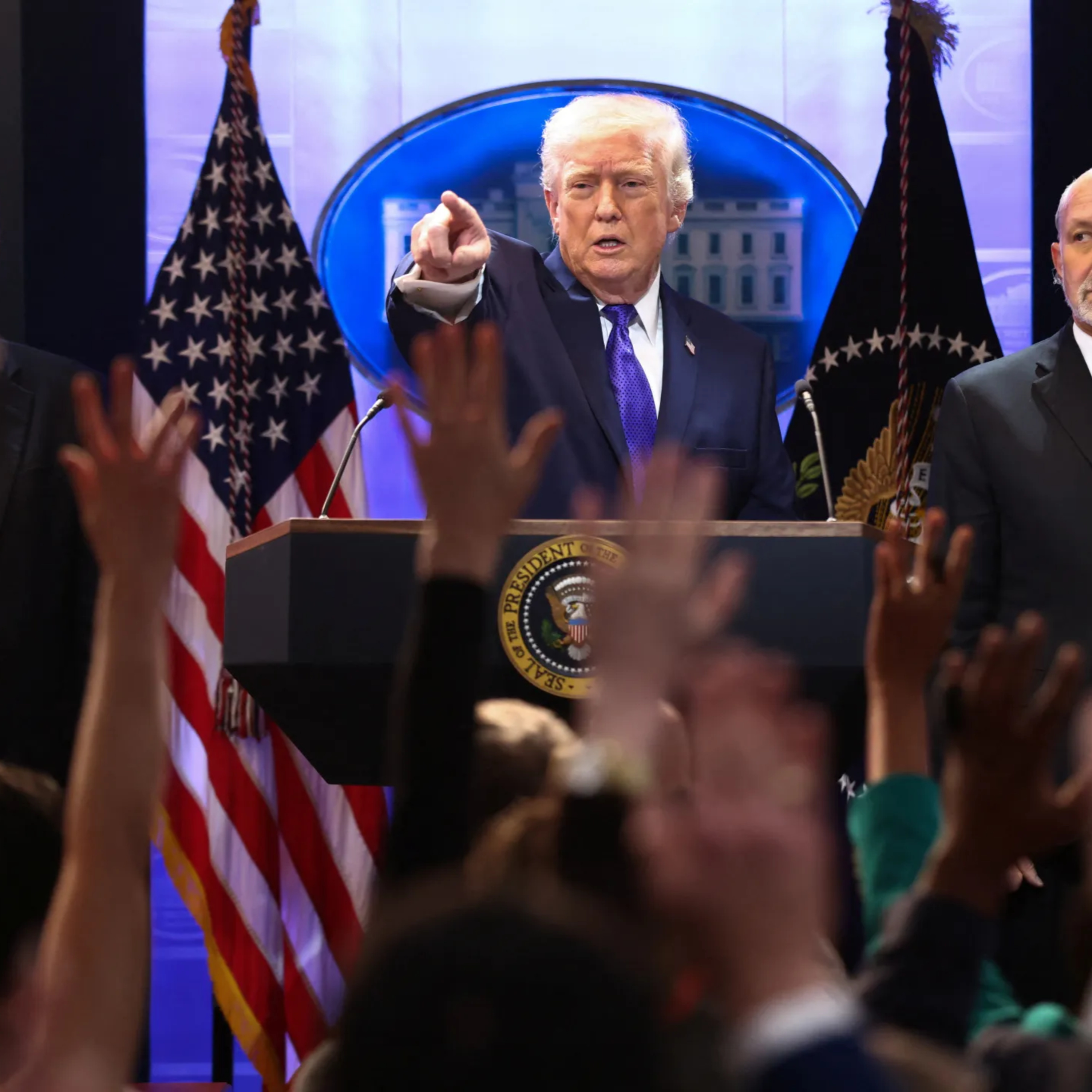 🎙Трамп о решении Верховного суда по тарифам “Это удар по Америке — но у нас есть другие рычаги” episode artwork