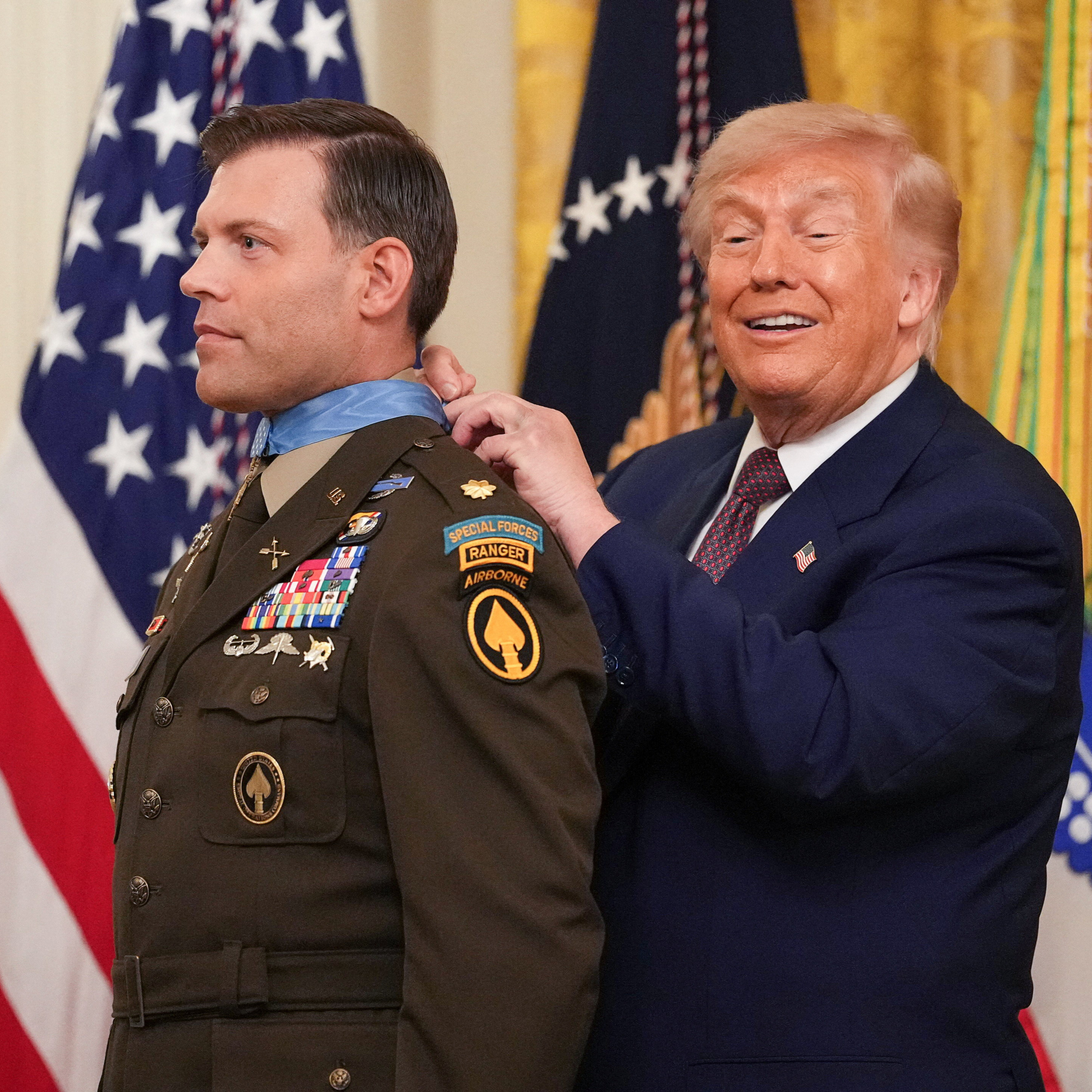 🇺🇸 Трамп вручает Medal of Honor в Белом доме  episode artwork