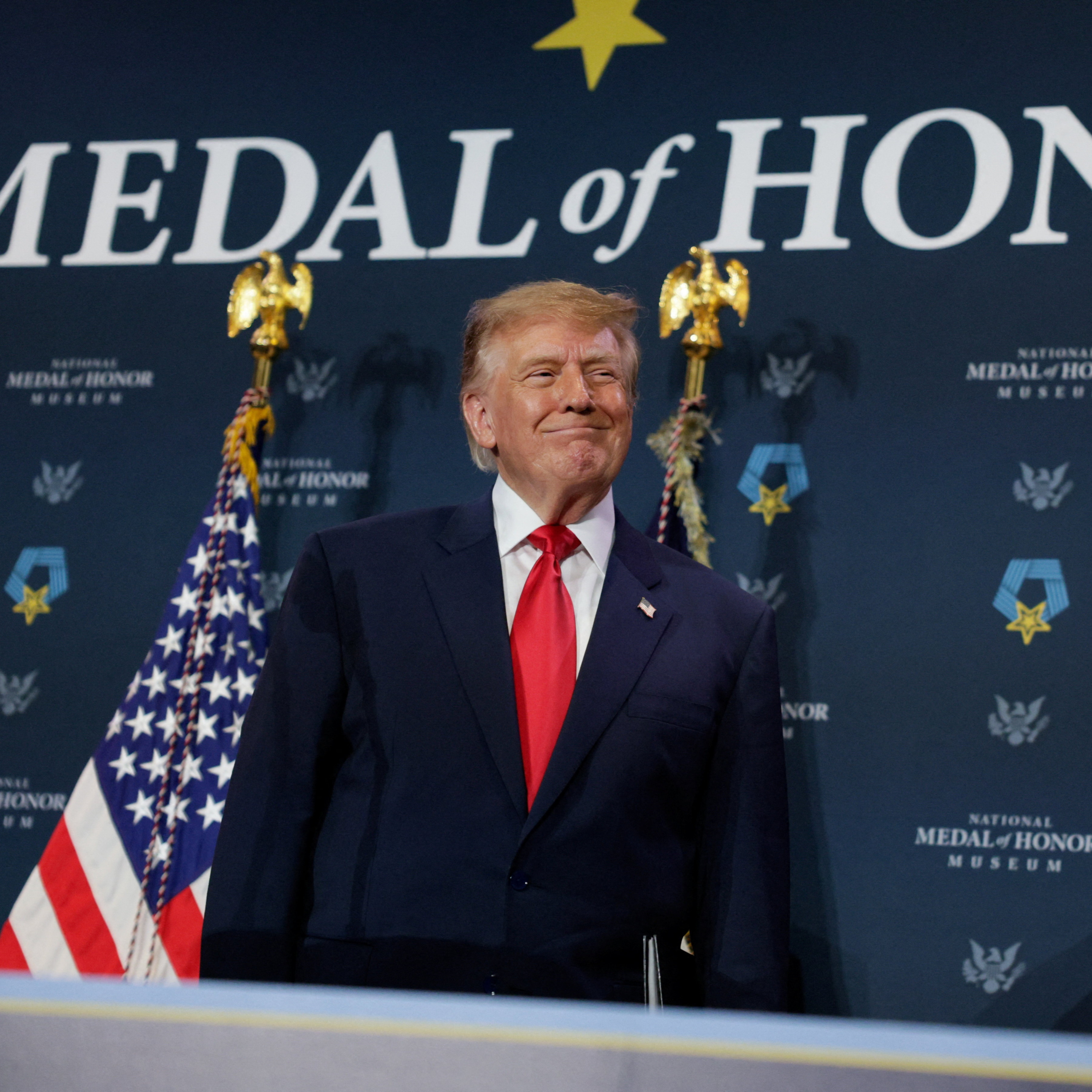 🟢🛰️ ТРАМП В НАЦИОНАЛЬНОМ МУЗЕЕ МЕДАЛИ ПОЧЁТА 🇺🇸 episode artwork