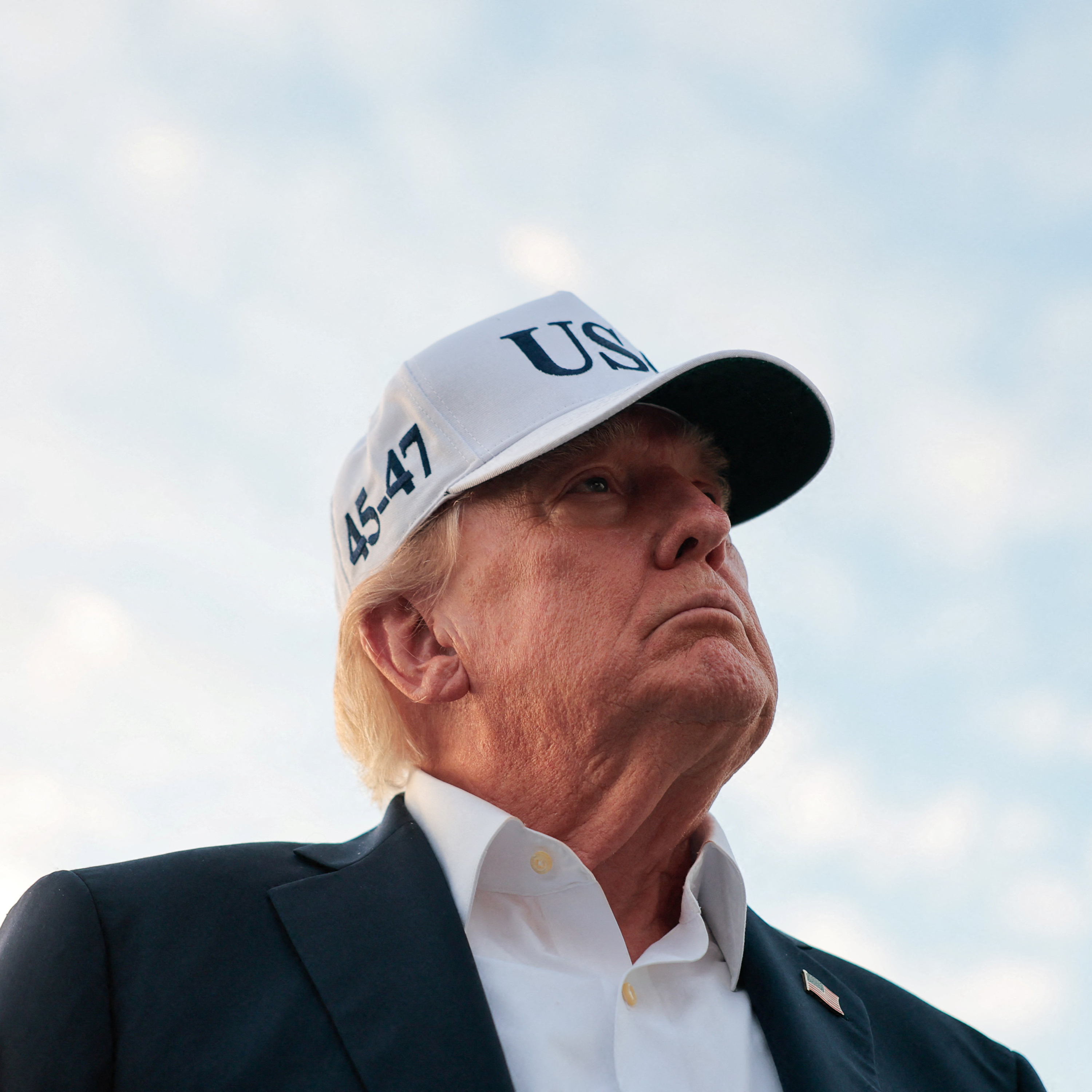 🟢 🎙️ ТРАМП НА БОРТУ САМОЛЁТА ПО ПУТИ В ВАШИНГТОН ВЫШЕЛ К ПРЕССЕ — ТОЛЬКО ЗВУК ✈️ episode artwork
