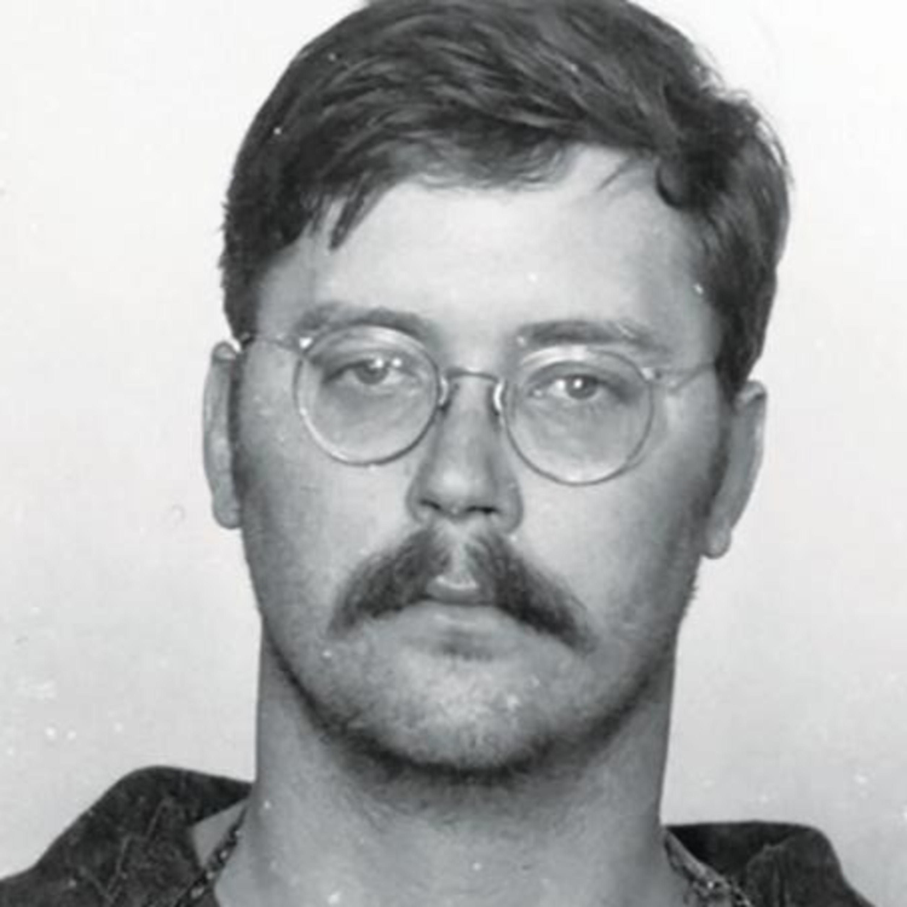 Edmund Kemper: 2 Metrelik Dev Seri Katil