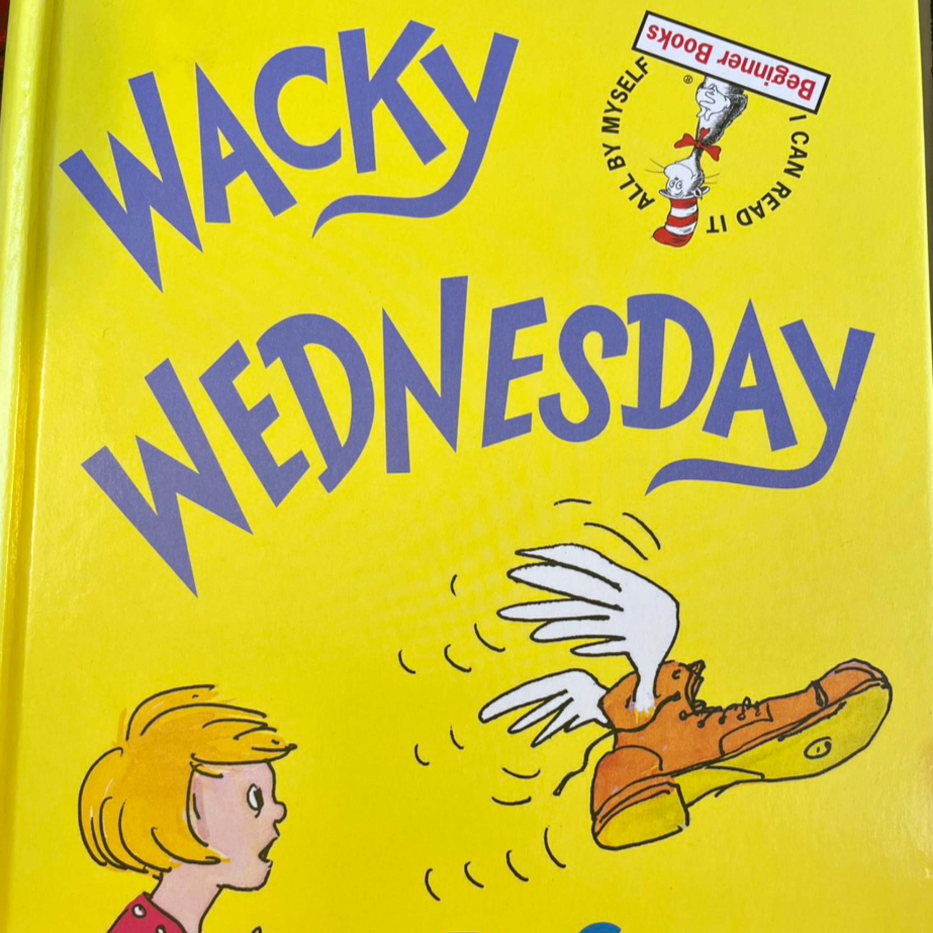 Wacky Wednesday 奇怪的星期三 episode artwork