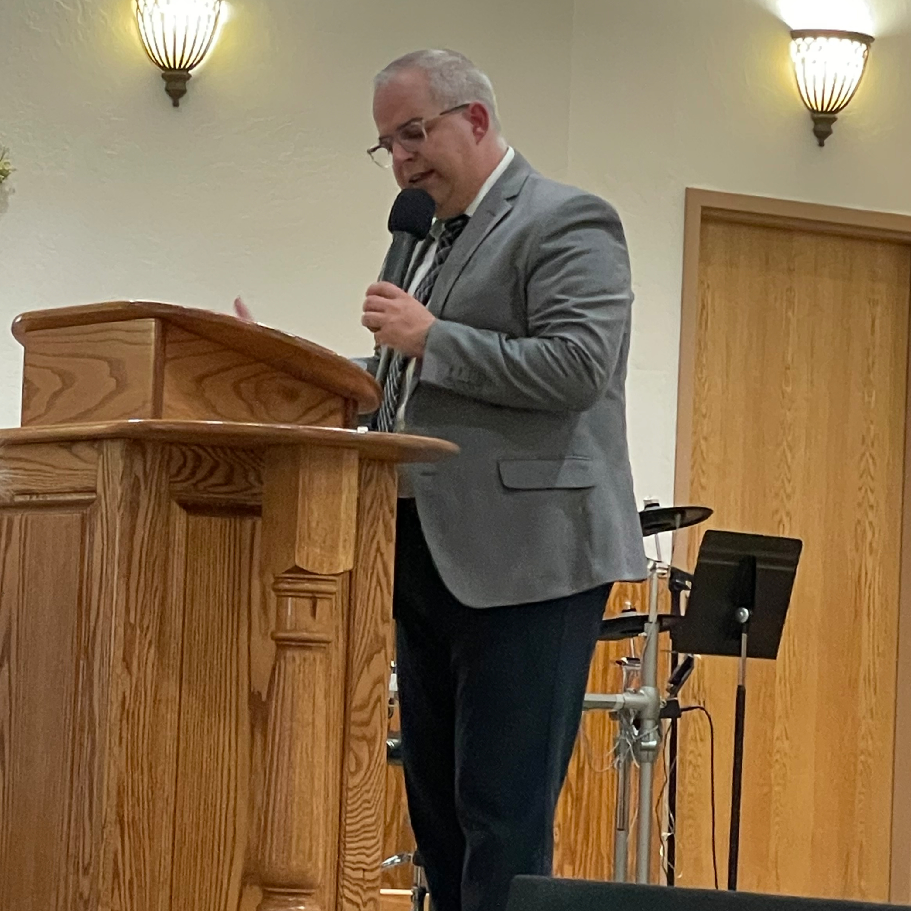 Hennepin United Pentecostal Church