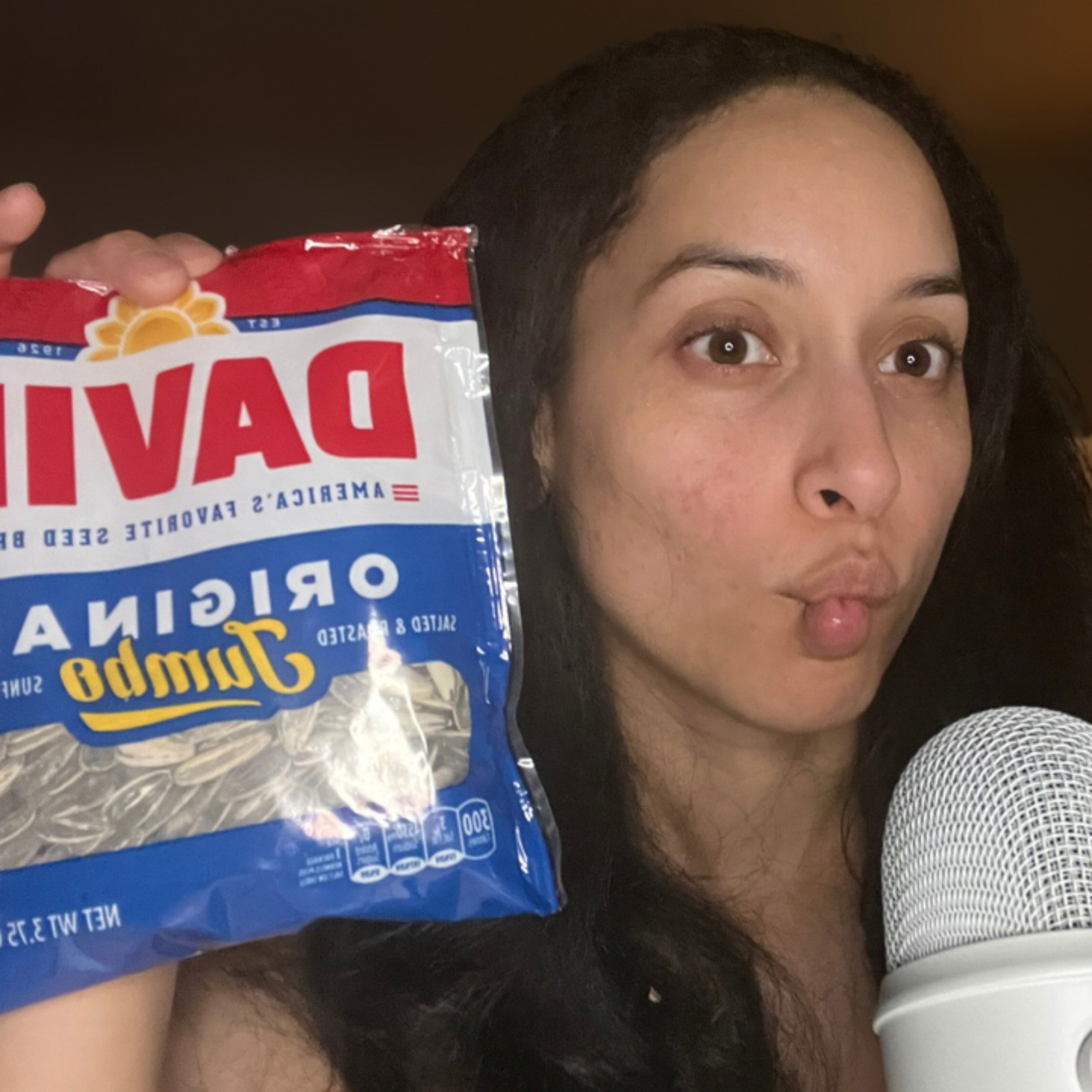 ASMR | Eating Sunflower Seeds & Rambles 🌻💚