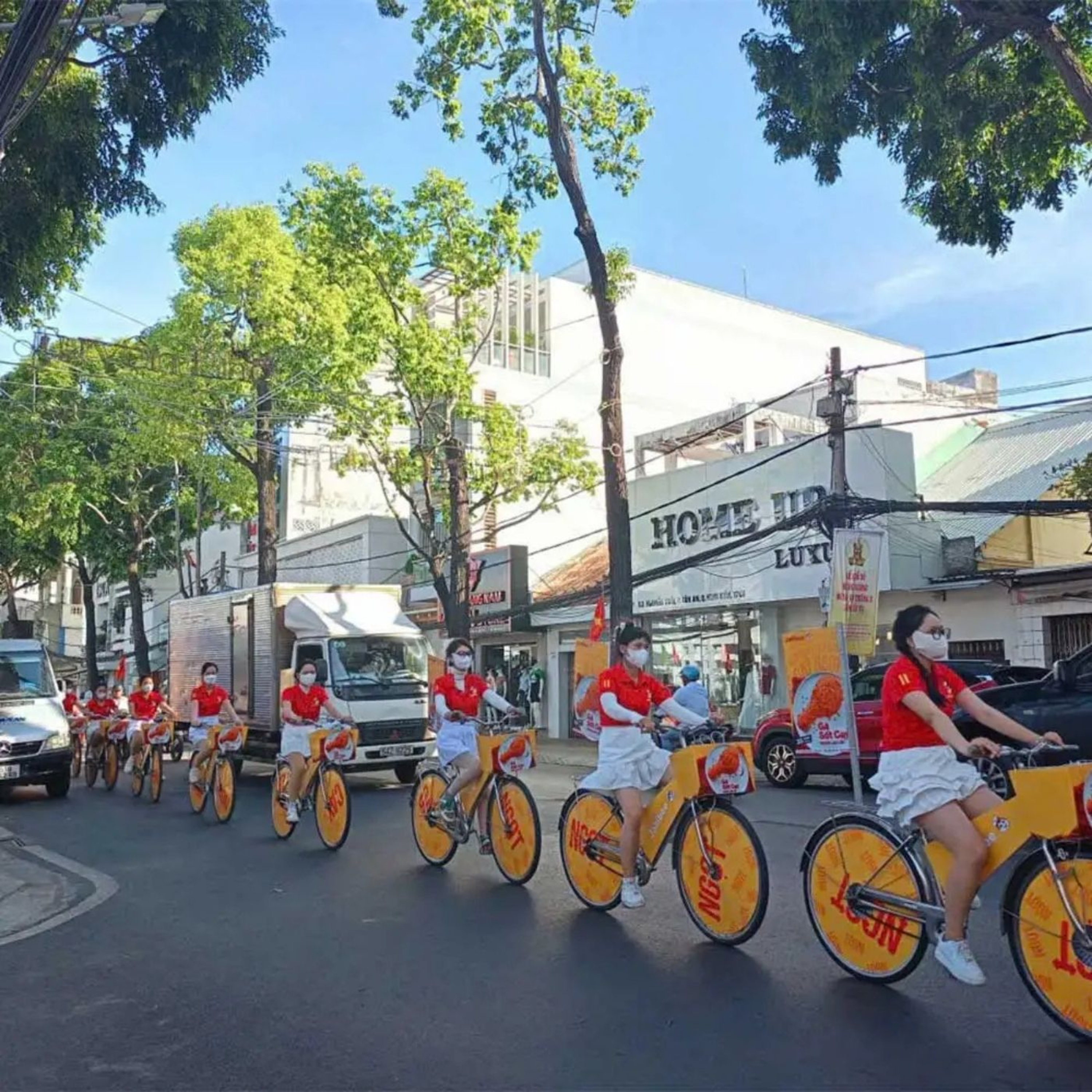 Quảng cáo Phoenix