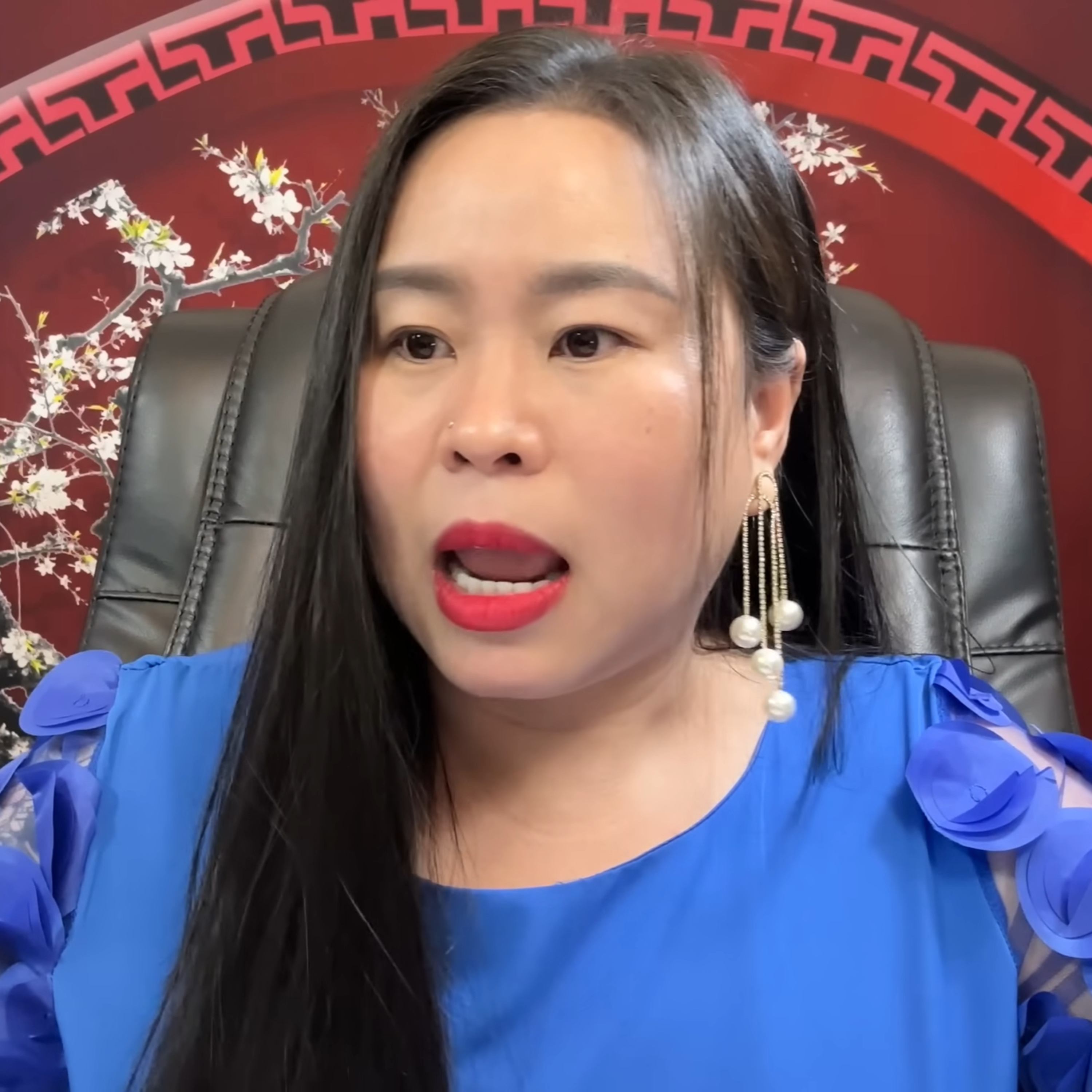 [ Tập 1704 ] ĂN ĐỒ CÚNG TRONG MIẾU QUỶ - Chuyện Tâm Linh