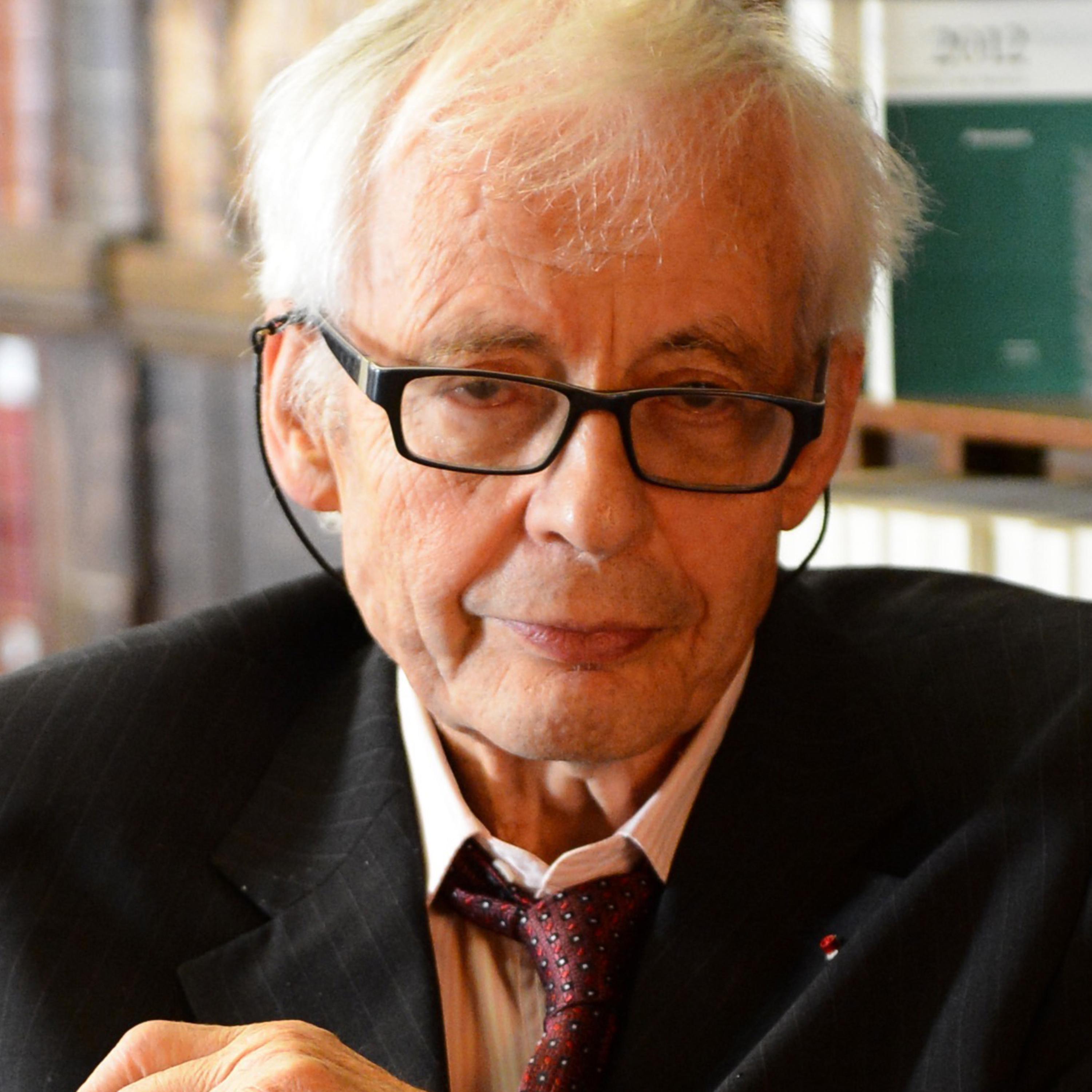 Emmanuel Le Roy Ladurie : Montaillou, le village sur écoute