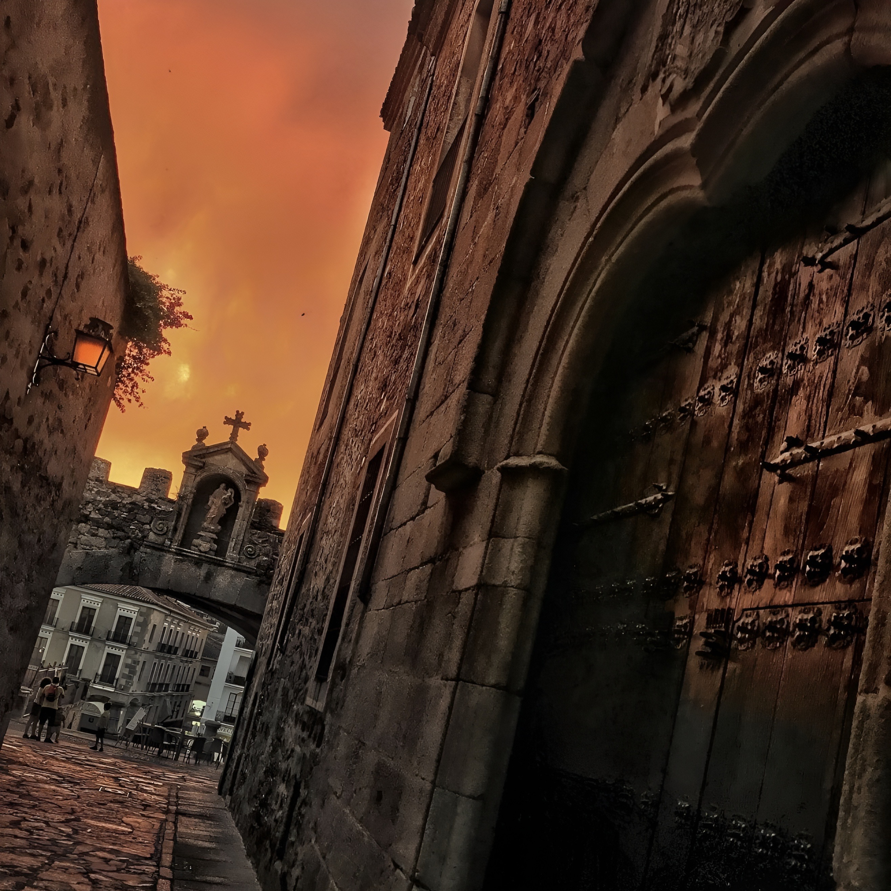 GROSSO MODO by Juan Ramón Corvillo