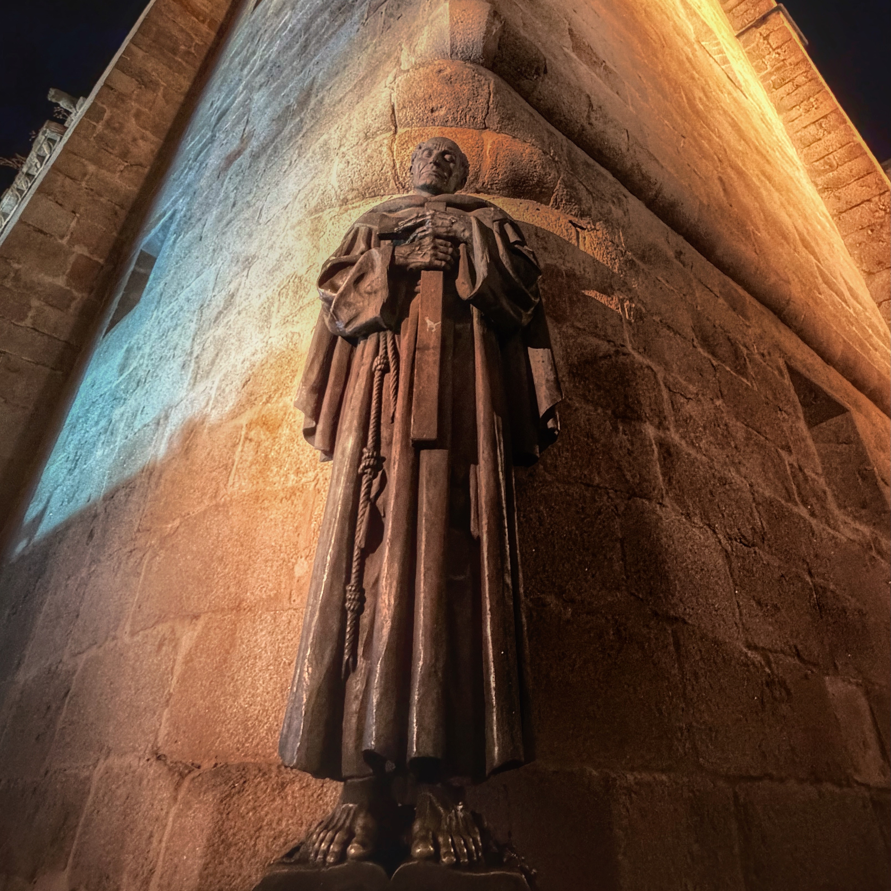 GROSSO MODO by Juan Ramón Corvillo