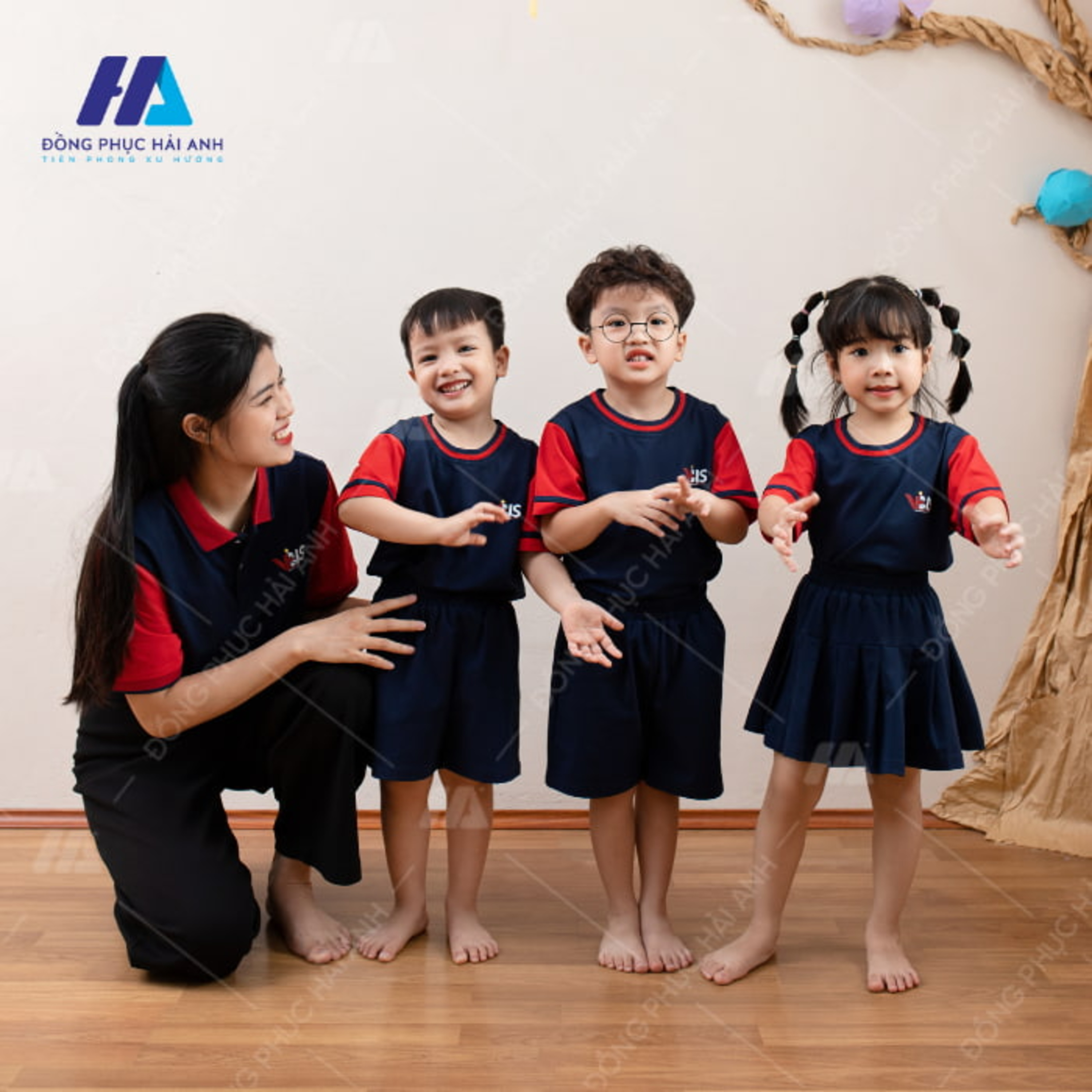 Dong phuc Hai Anh