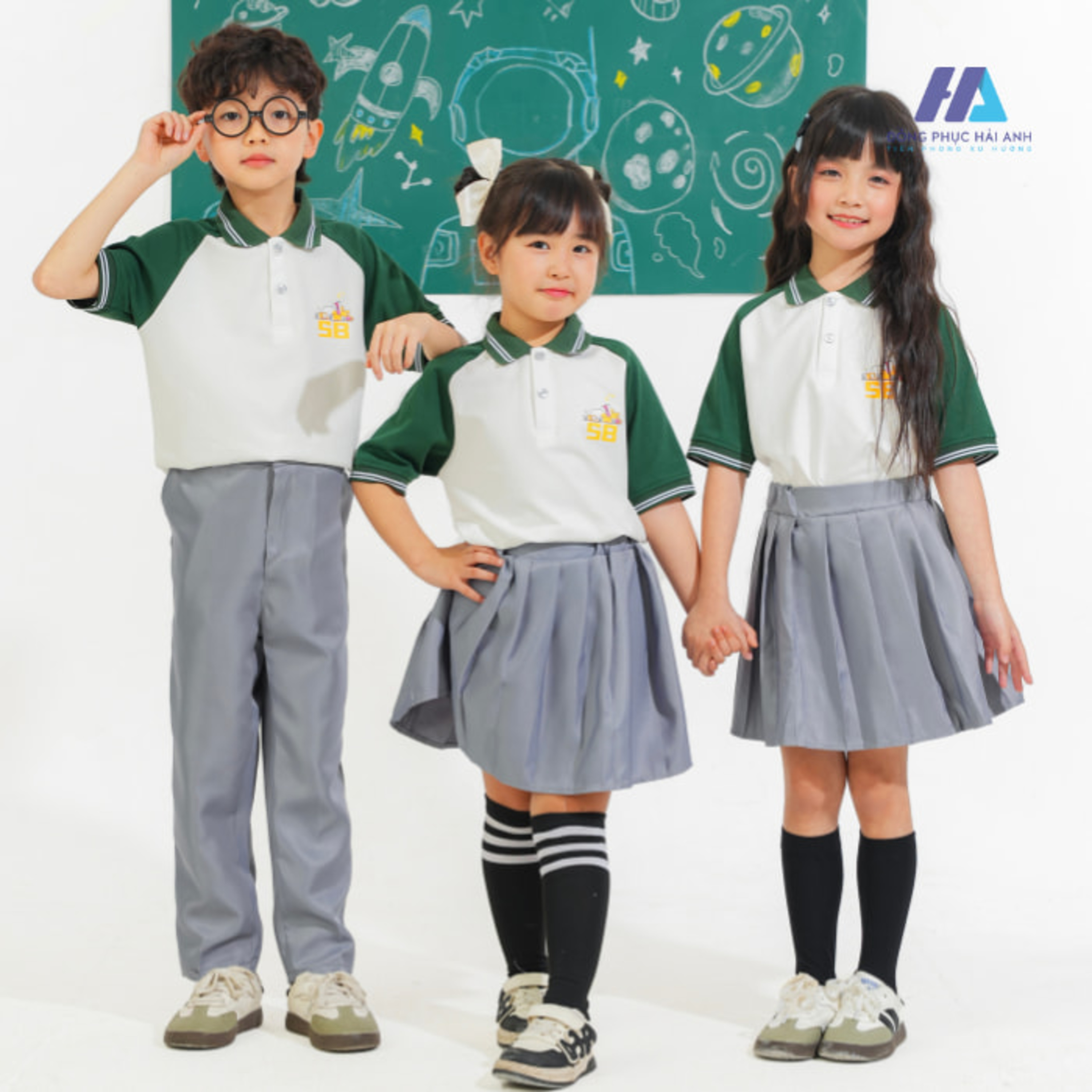 mau ao dong phuc mam non polo raglan xanh iris episode artwork