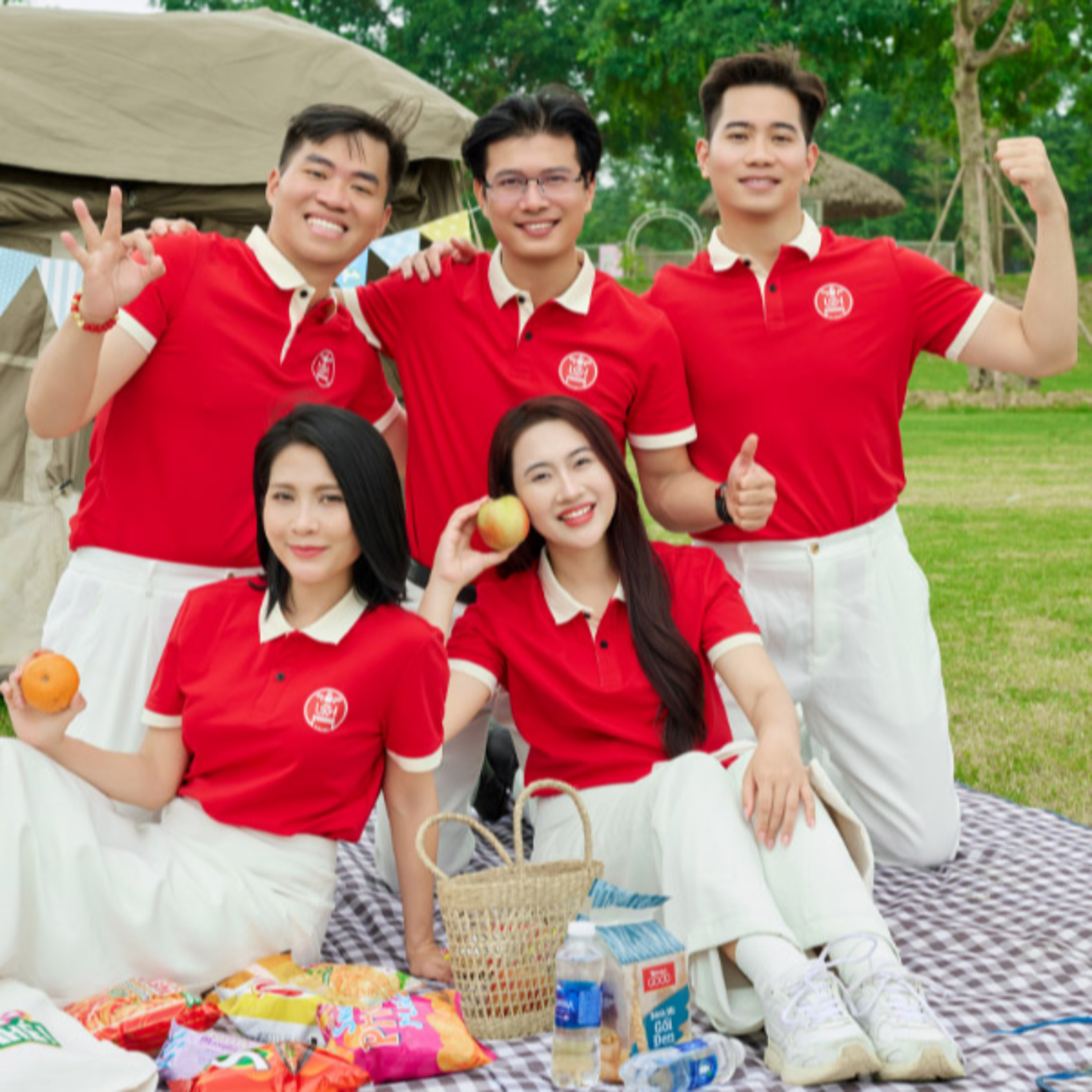 dong phuc hop lop dai hoc khoa hoc xa hoi va nhan van episode artwork