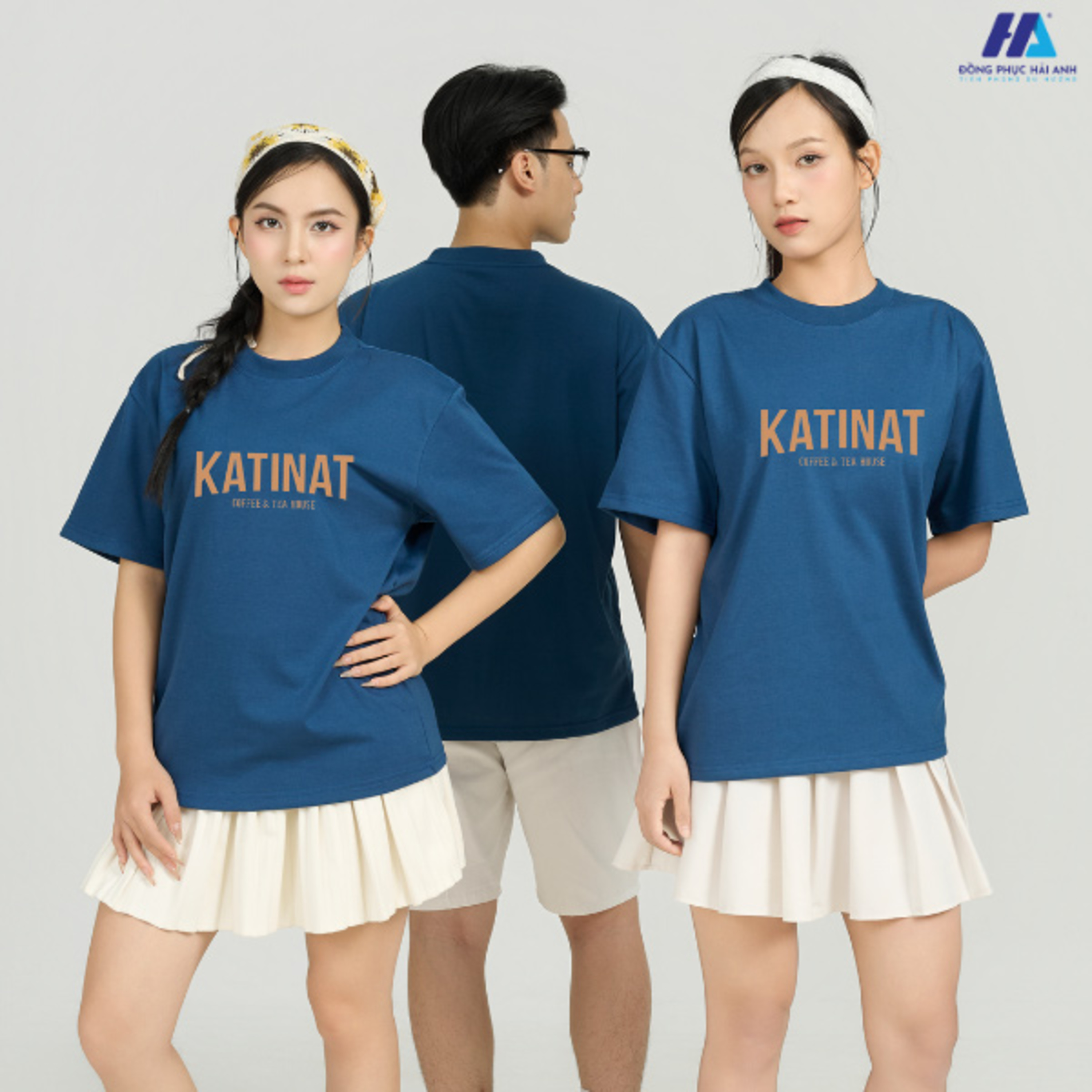 dong phuc ao thun co tron hato mau xanh navy episode artwork